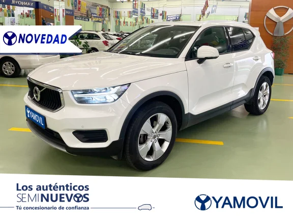 Volvo XC40 T3 Momentum 115 kW (156 CV)