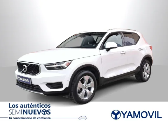 Volvo XC40 T3 Momentum 115 kW (156 CV)