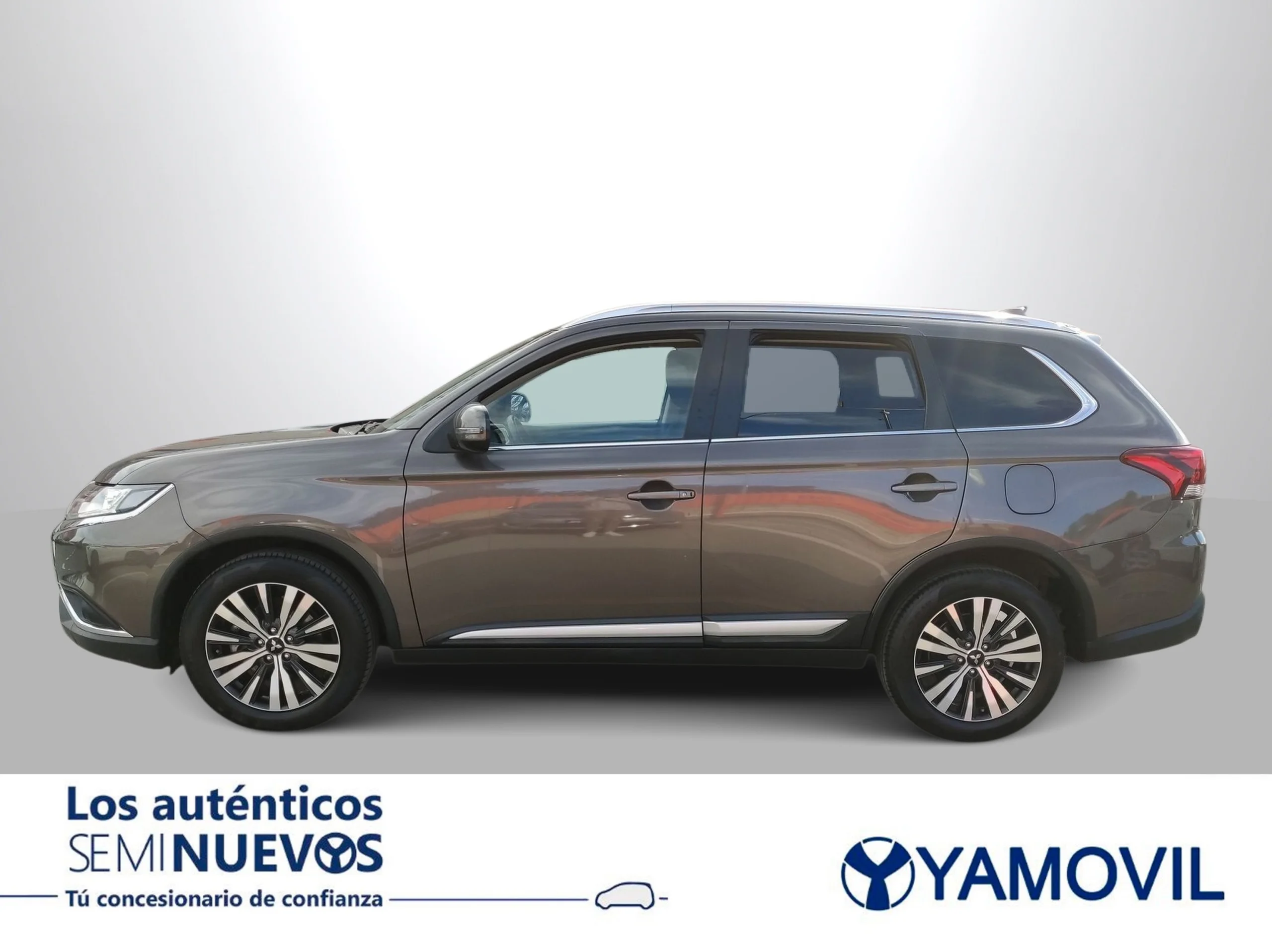 Mitsubishi Outlander 200 MPI Motion 2WD CVT 7 Plazas 110 kW (150 CV) - Foto 2