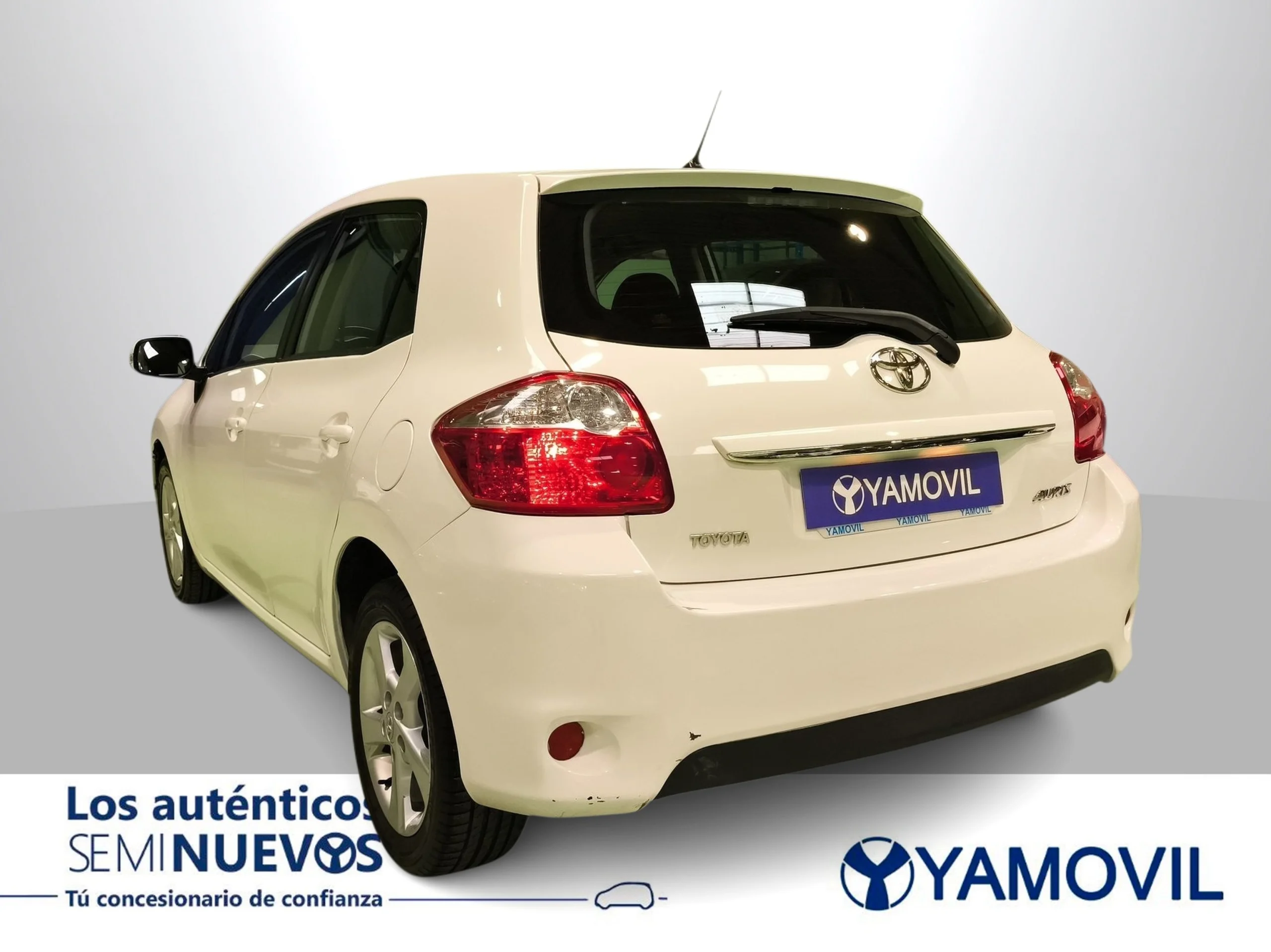 Toyota Auris 1.4 D-4D DPF Active 66 kW (90 CV) - Foto 3