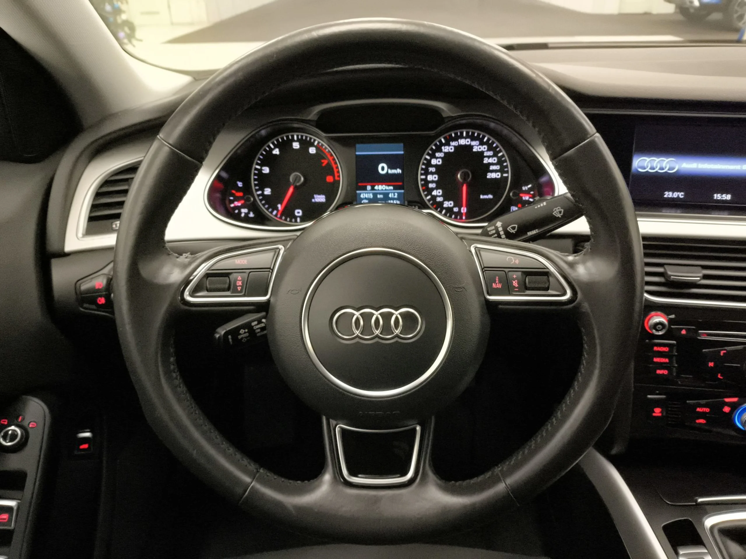 Audi A4 S line edition 1.8 TFSI 125 kW (170 CV) - Foto 18