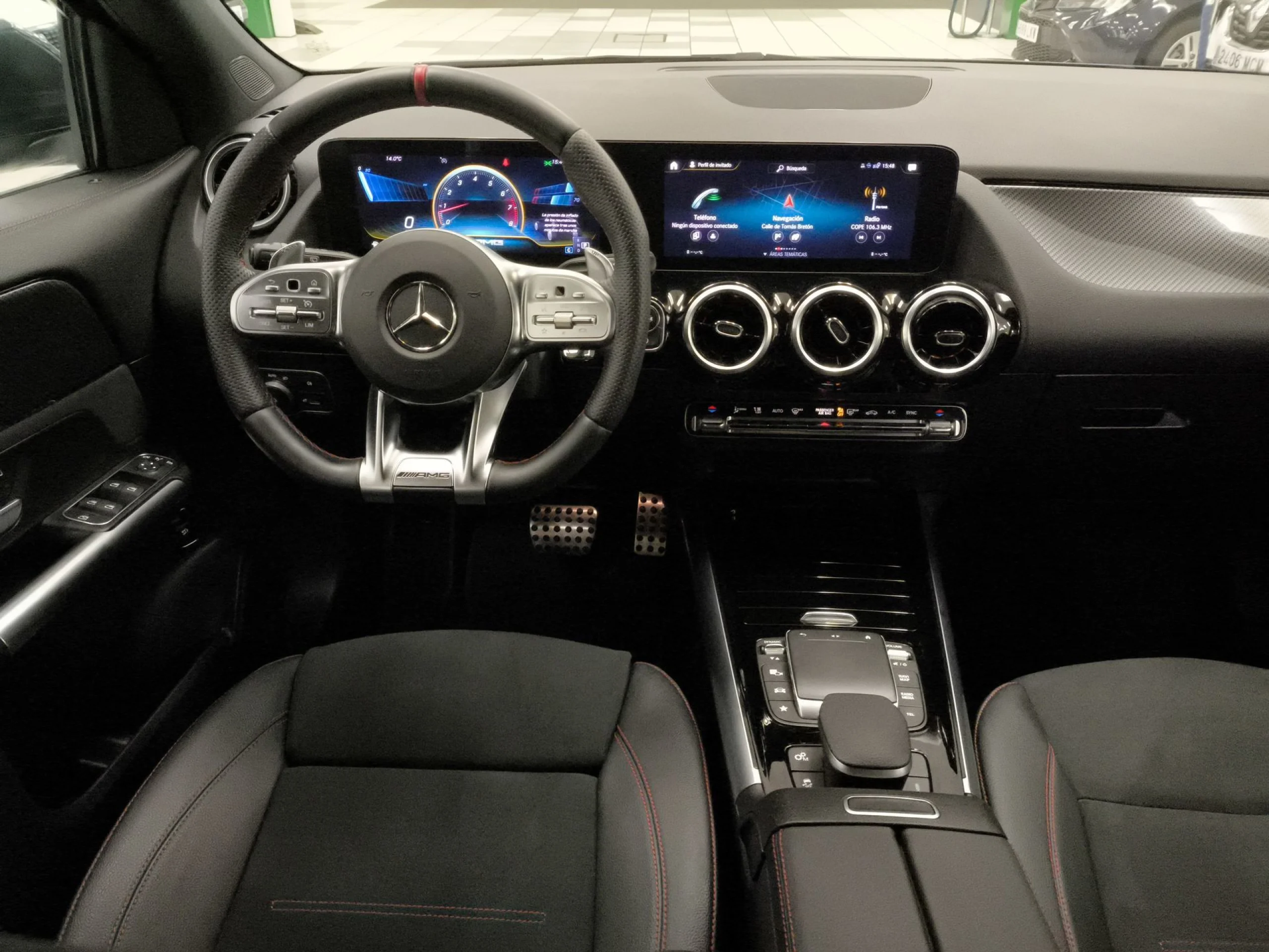 Mercedes-Benz GLA Mercedes-AMG 35 4Matic 225 kW (306 CV) - Foto 18