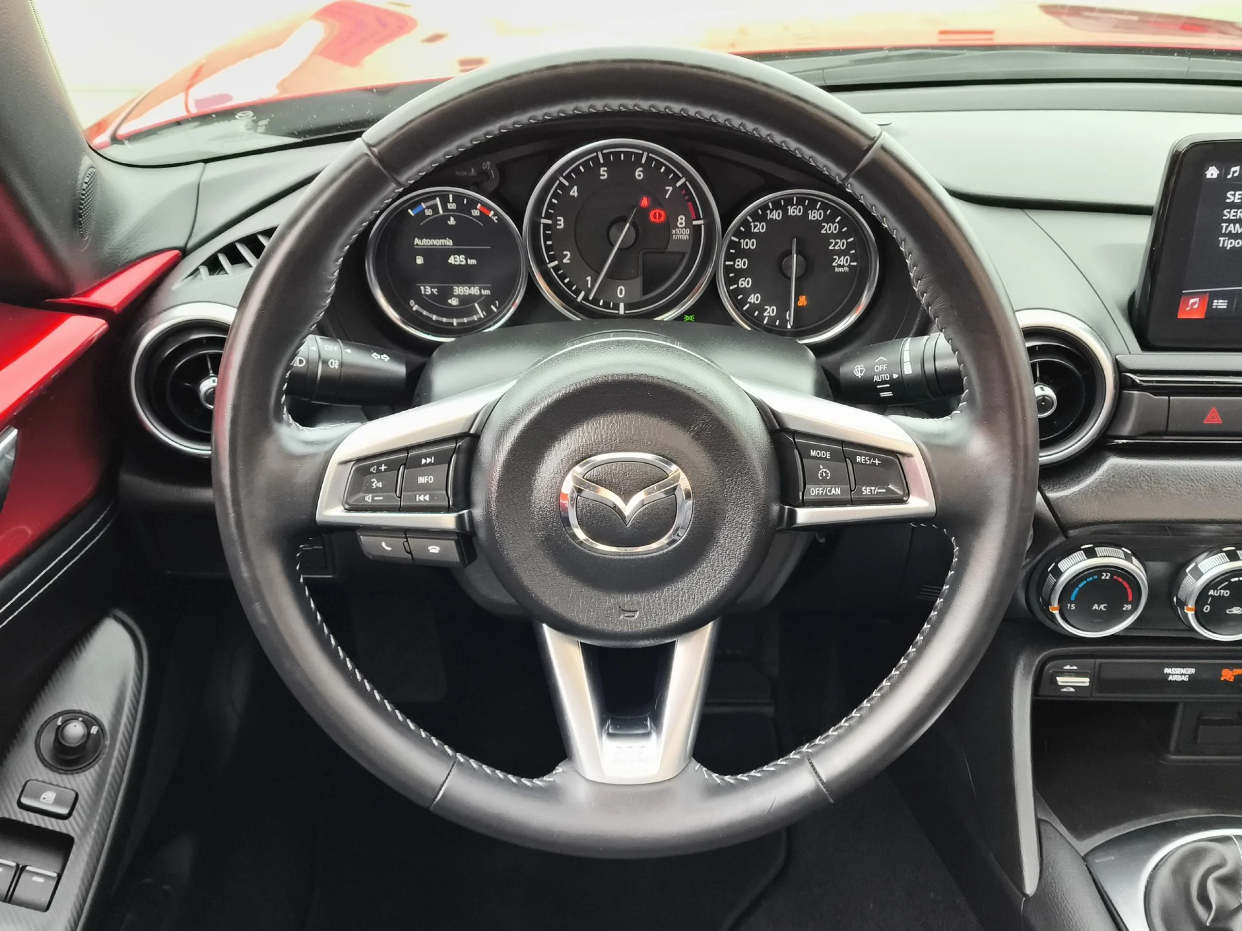 Mazda MX-5 2.0 SKYACTIV-G Zenith 135 kW (184 CV) - Foto 11