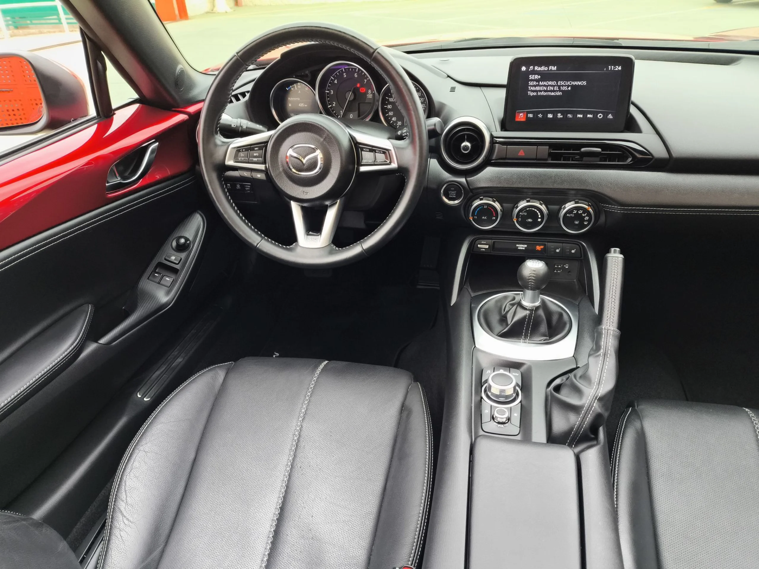 Mazda MX-5 2.0 SKYACTIV-G Zenith 135 kW (184 CV) - Foto 17