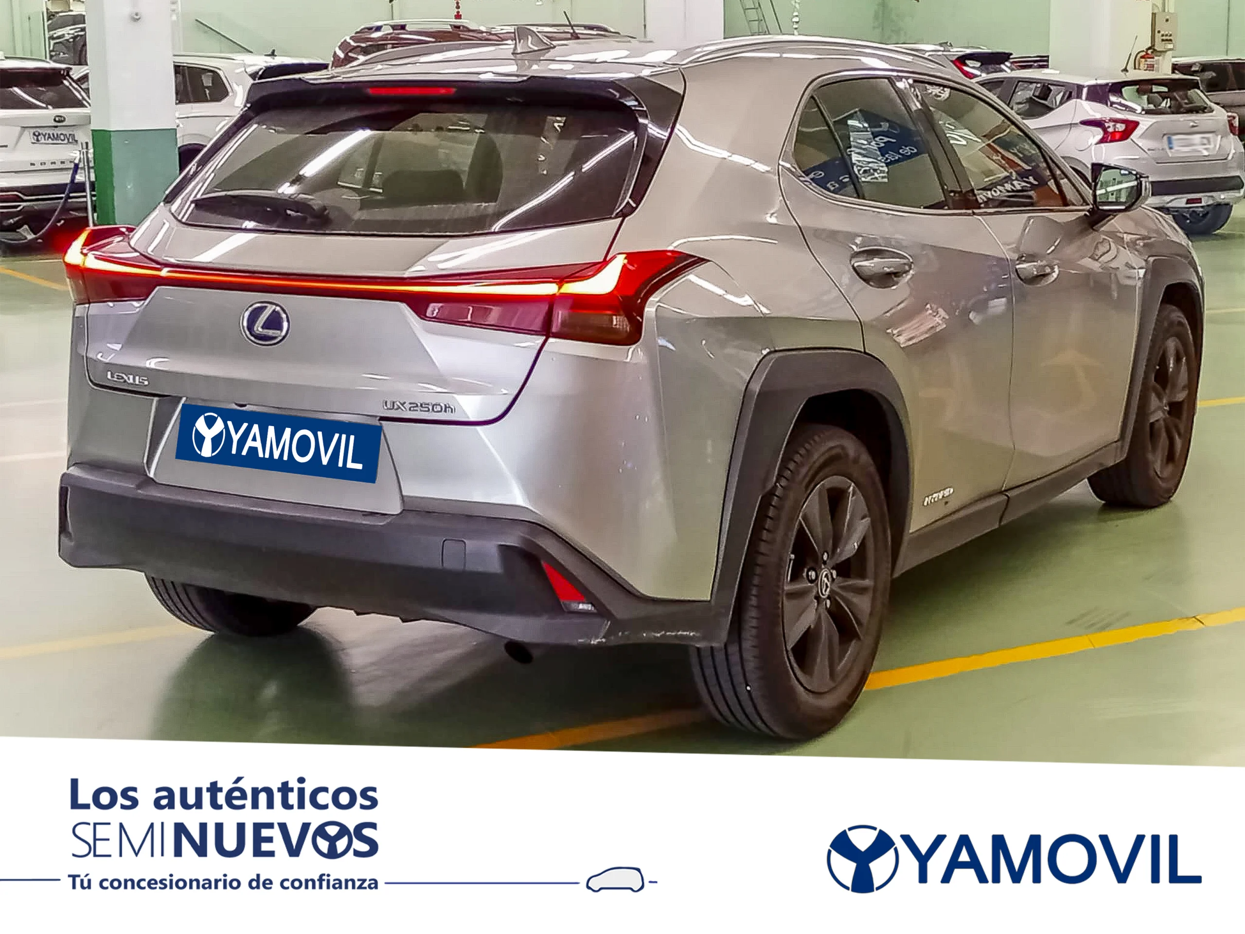 Lexus Ux 250h Business 2WD 135 kW (184 CV) - Foto 2