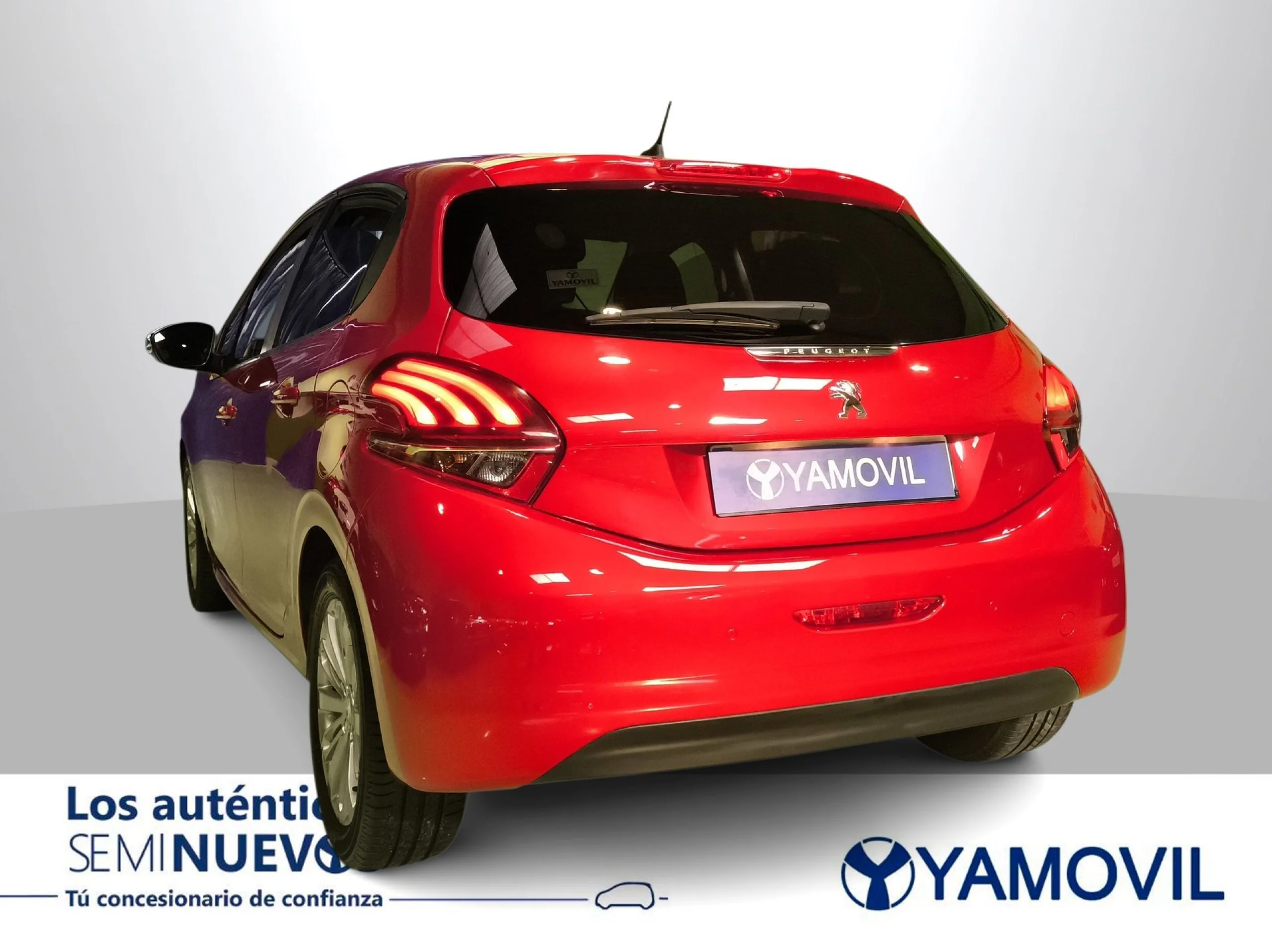 Peugeot 208 PureTech Signature 60 kW (82 CV) - Foto 3