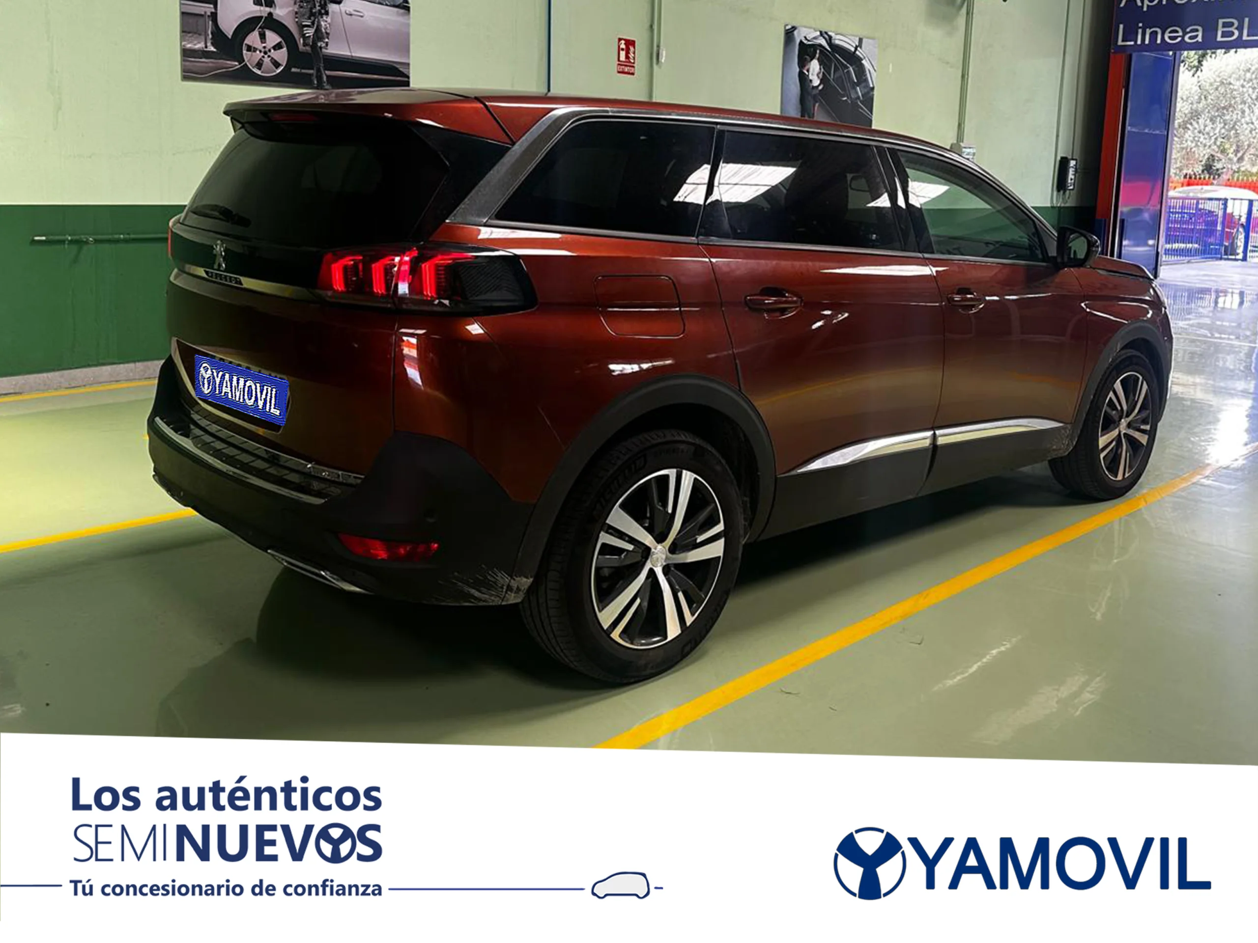 Peugeot 5008 SUV PureTech 130 SANDS Allure 96 kW (130 CV) EAT8 - Foto 2