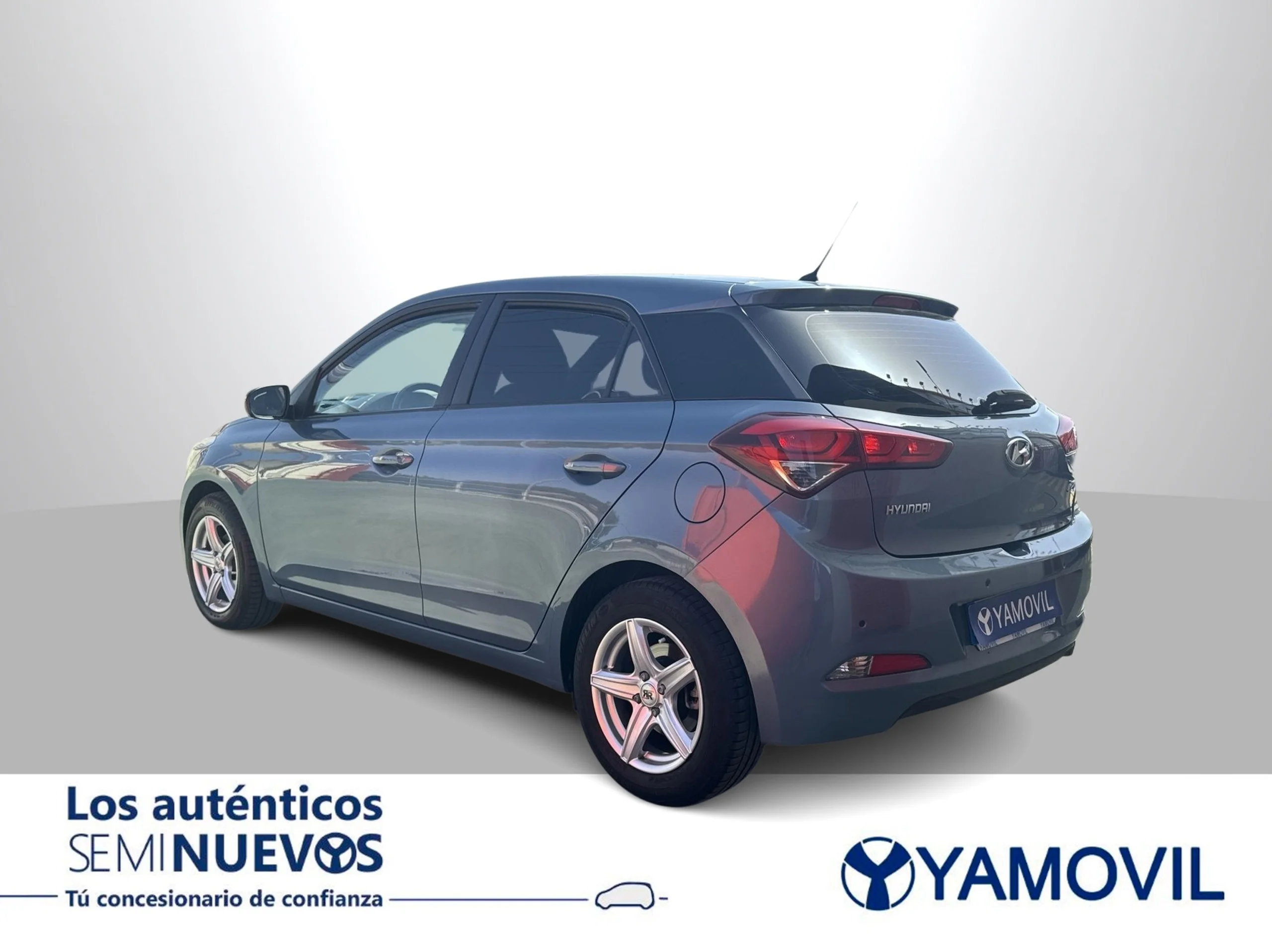 Hyundai I20 1.2 MPI Essence 62 kW (84 CV) - Foto 5