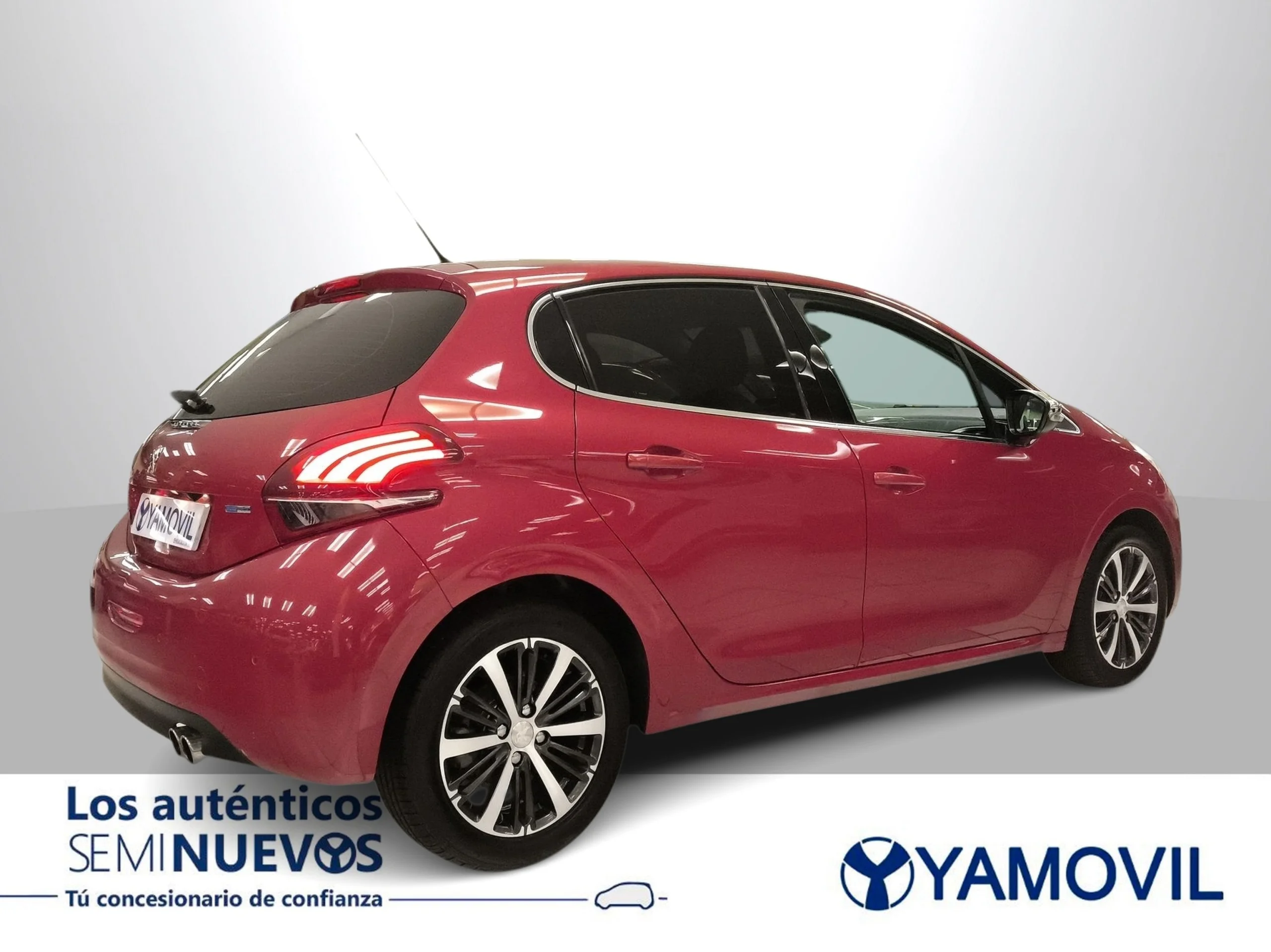 Peugeot 208 1.2L PureTech Allure  81 kW (110 CV) - Foto 6