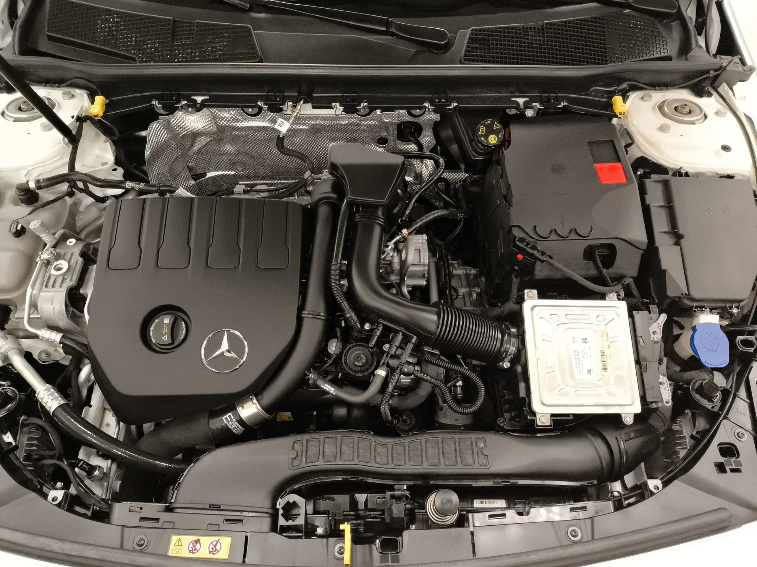 Mercedes-Benz CLA 180 100 kW (136 CV) - Foto 22