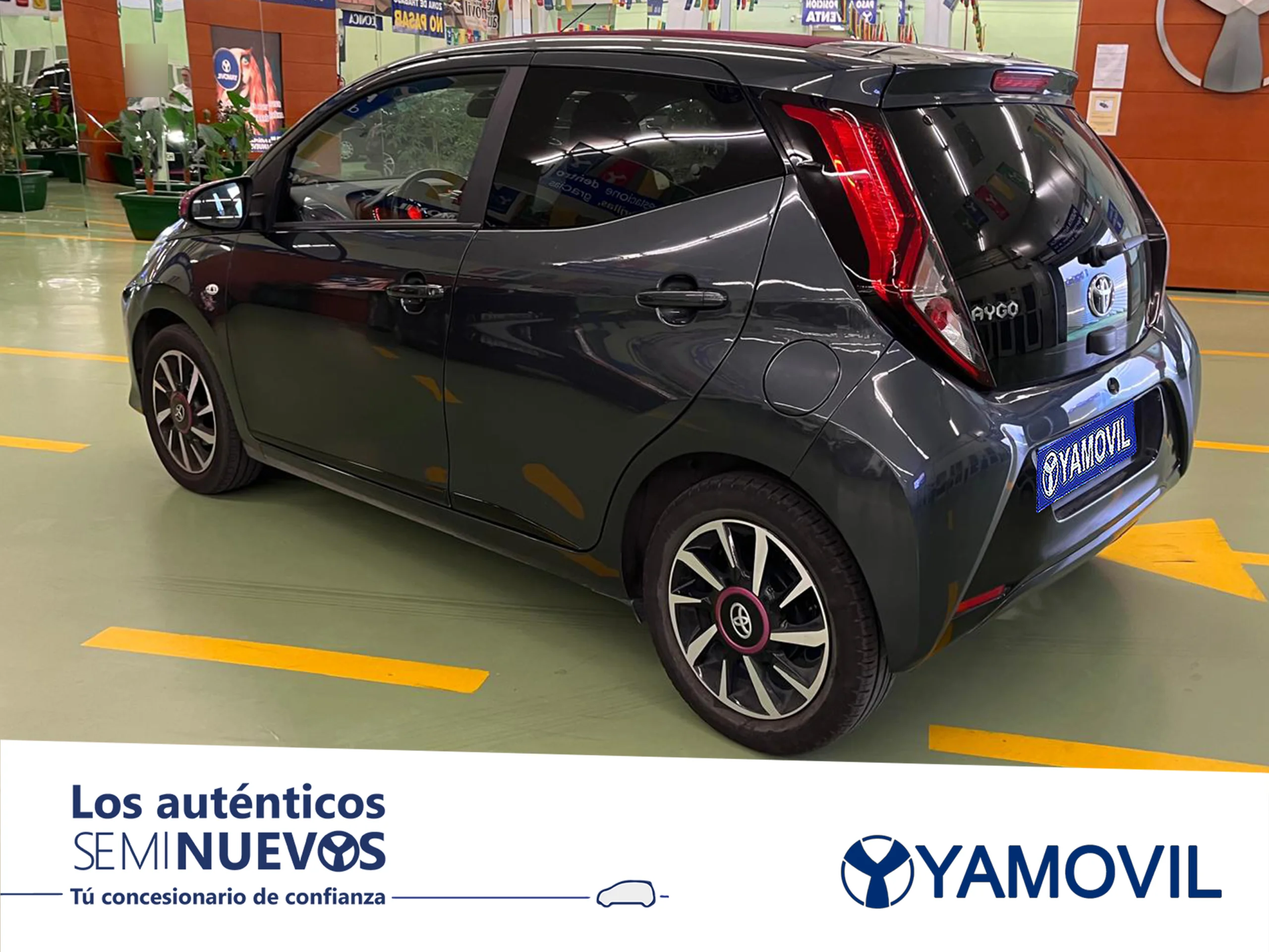 Toyota Aygo 70 x-style 53 kW (72 CV) - Foto 4