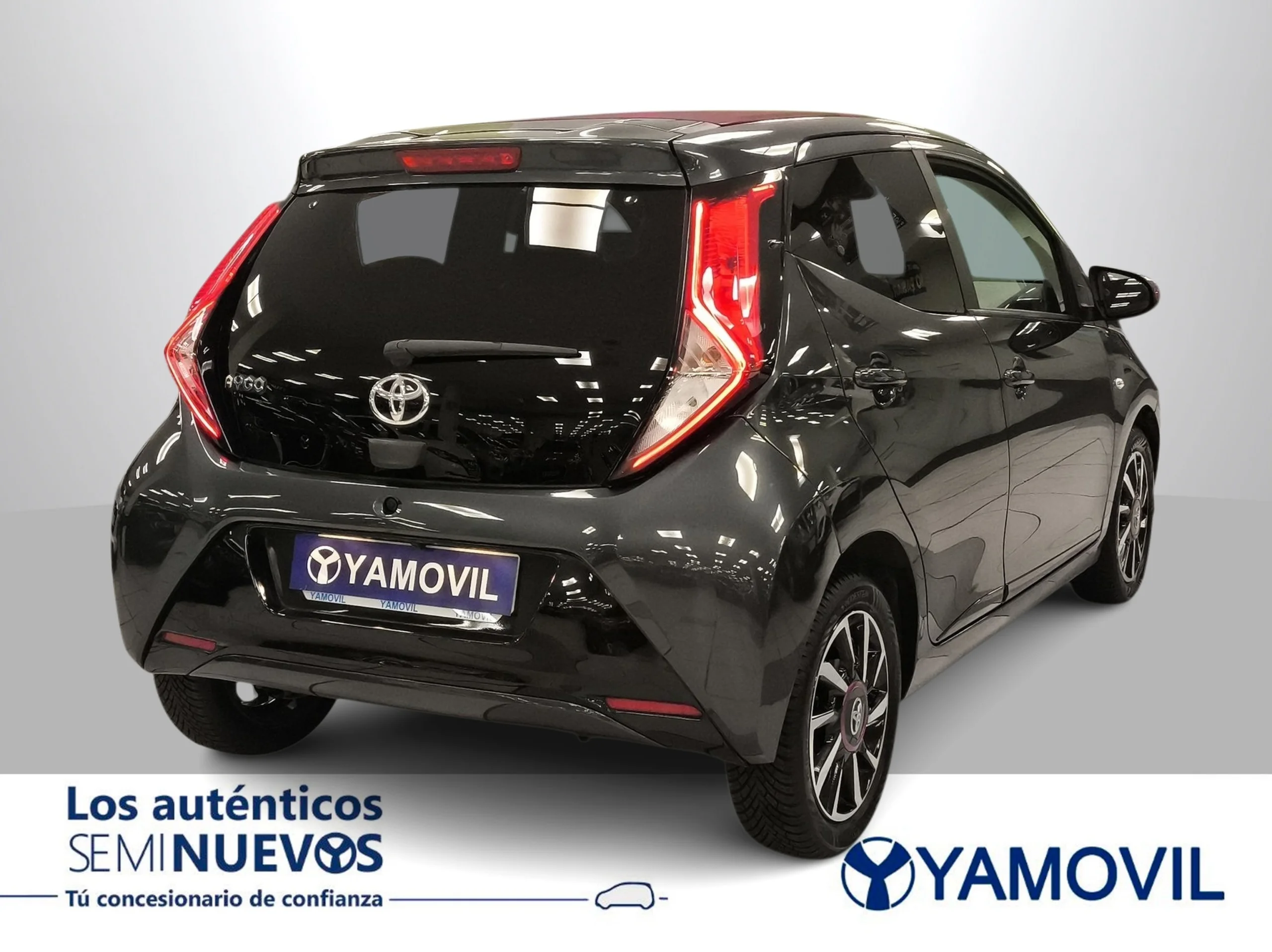 Toyota Aygo 70 x-style 53 kW (72 CV) - Foto 4