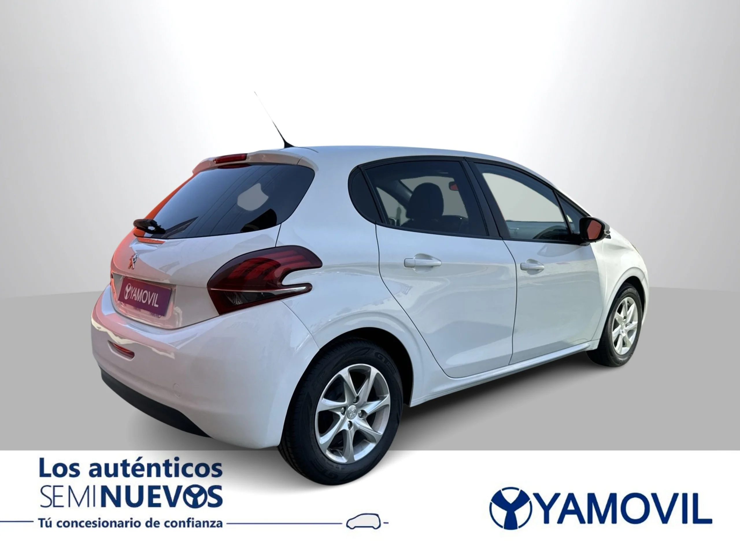 Peugeot 208 1.2 PureTech Active 61 kW (82 CV) - Foto 6