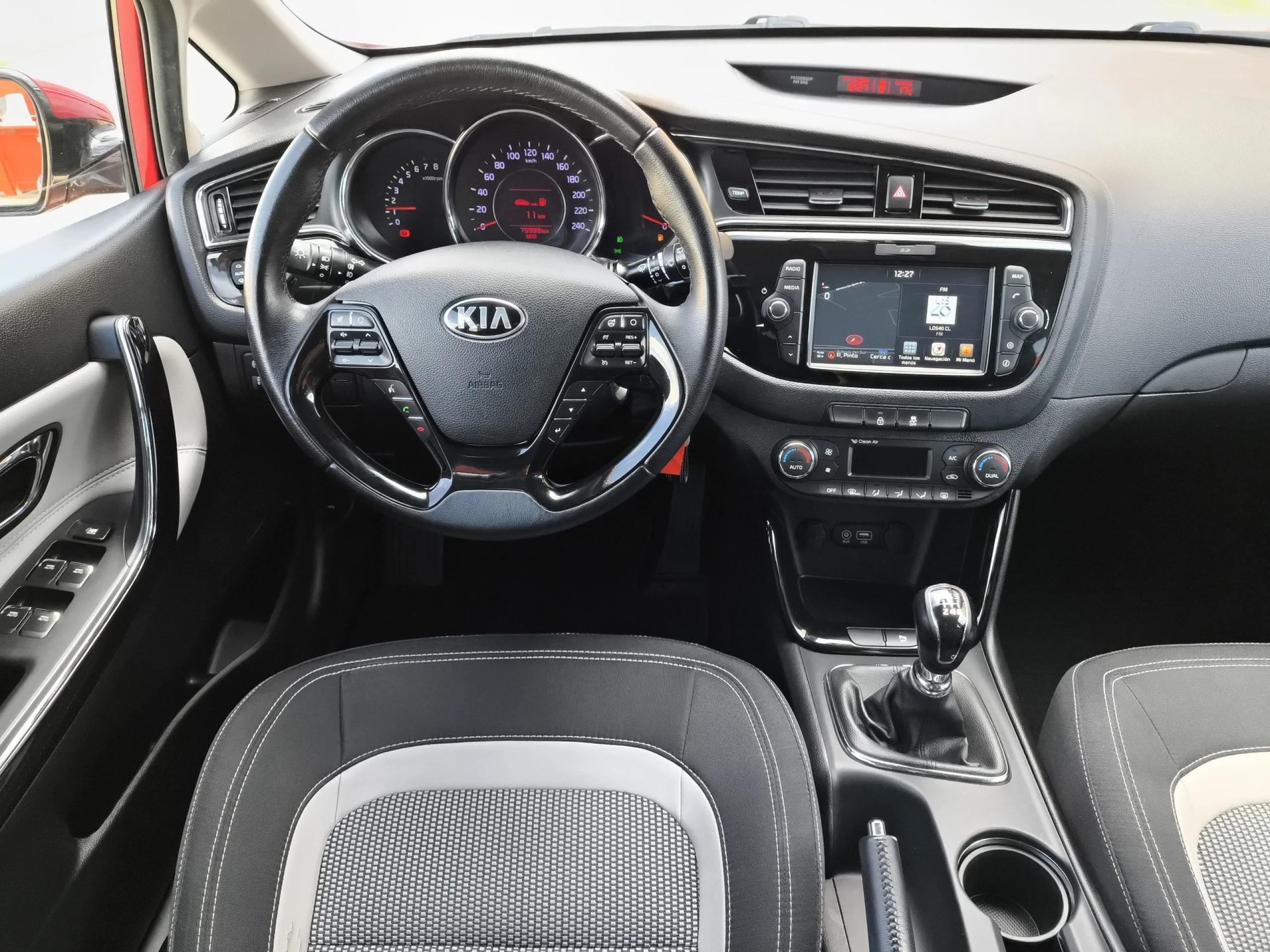 Kia Ceed 1.0 T-GDi Eco-Dynamics x-Tech17 74 kW (100 CV) - Foto 18