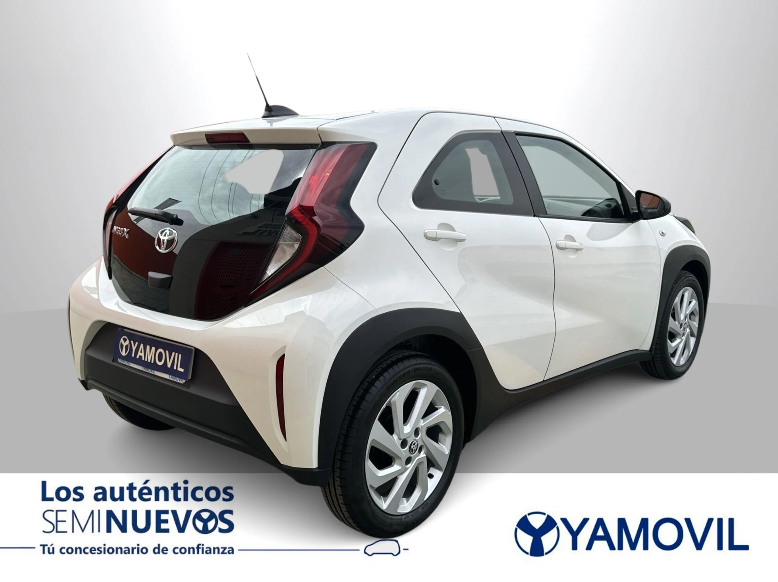 Toyota Aygo x cross 1.0 VVT-I Play 53 kW (72 CV) - Foto 6