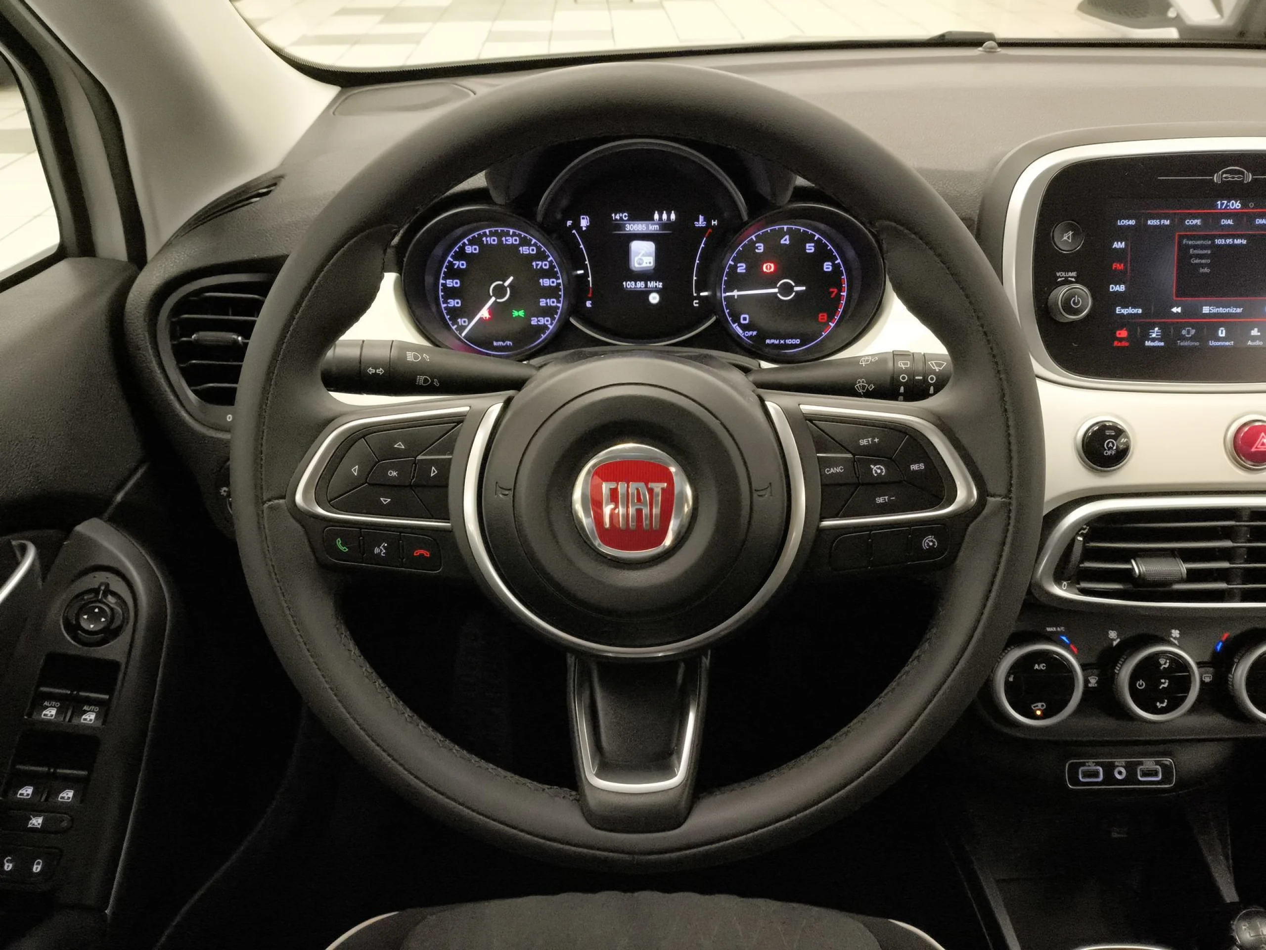 Fiat 500X 1.0 Firefly SANDS City Cross 88 kW (120 CV) - Foto 11