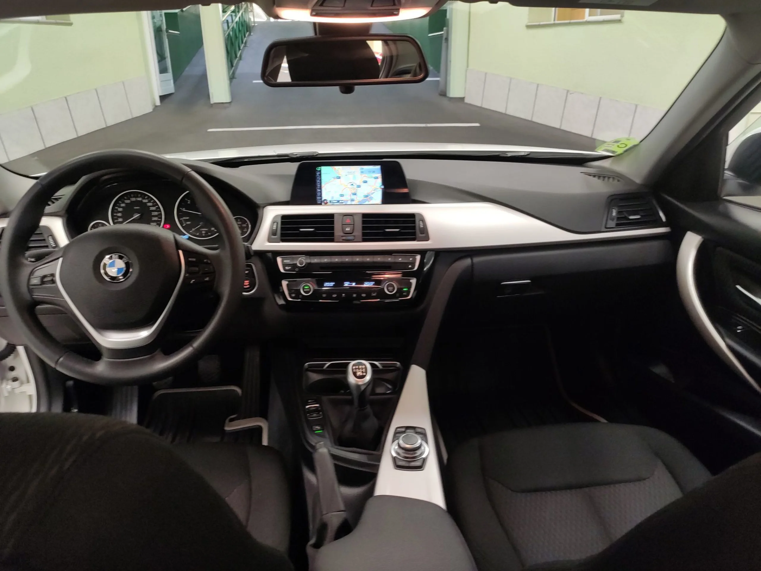 BMW Serie 3 318i 100 kW (136 CV) - Foto 18