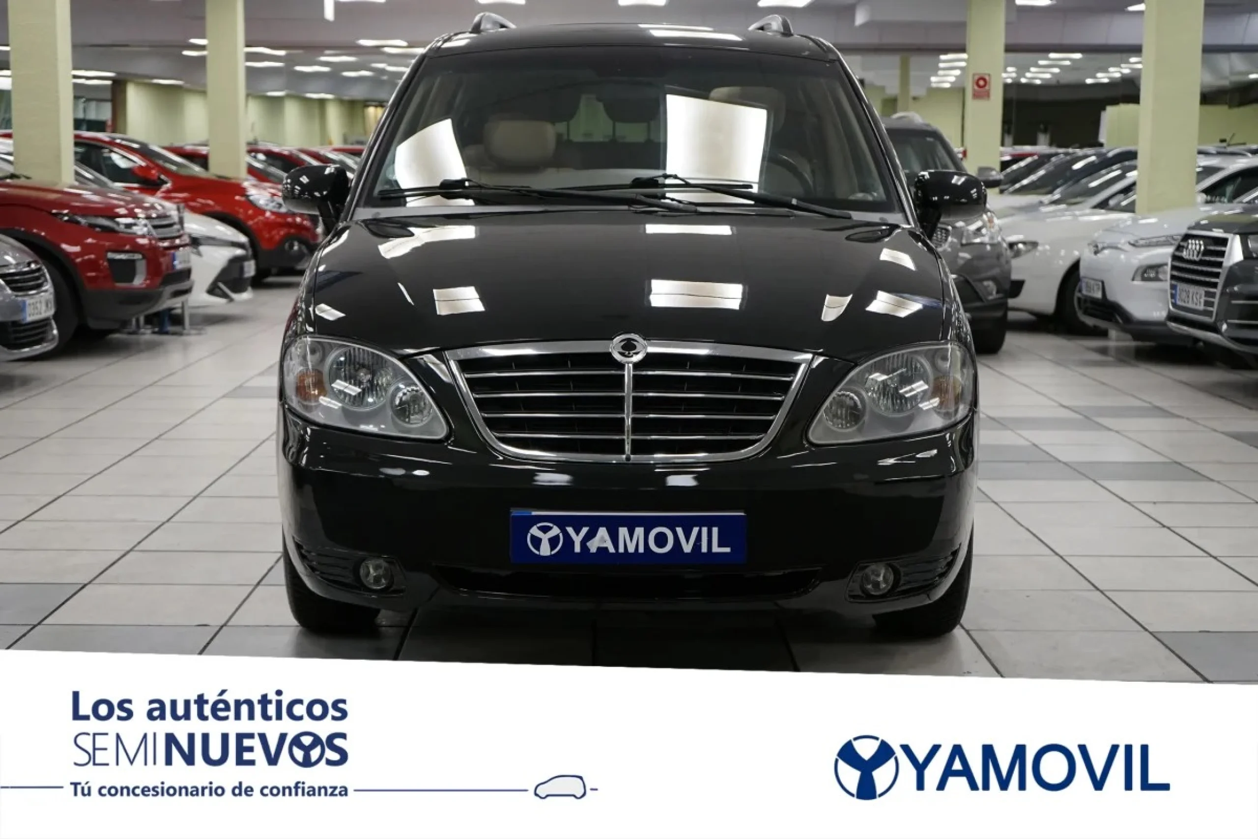 SsangYong Rodius 270 Xdi Limited 121 kW (165 CV) - Foto 2