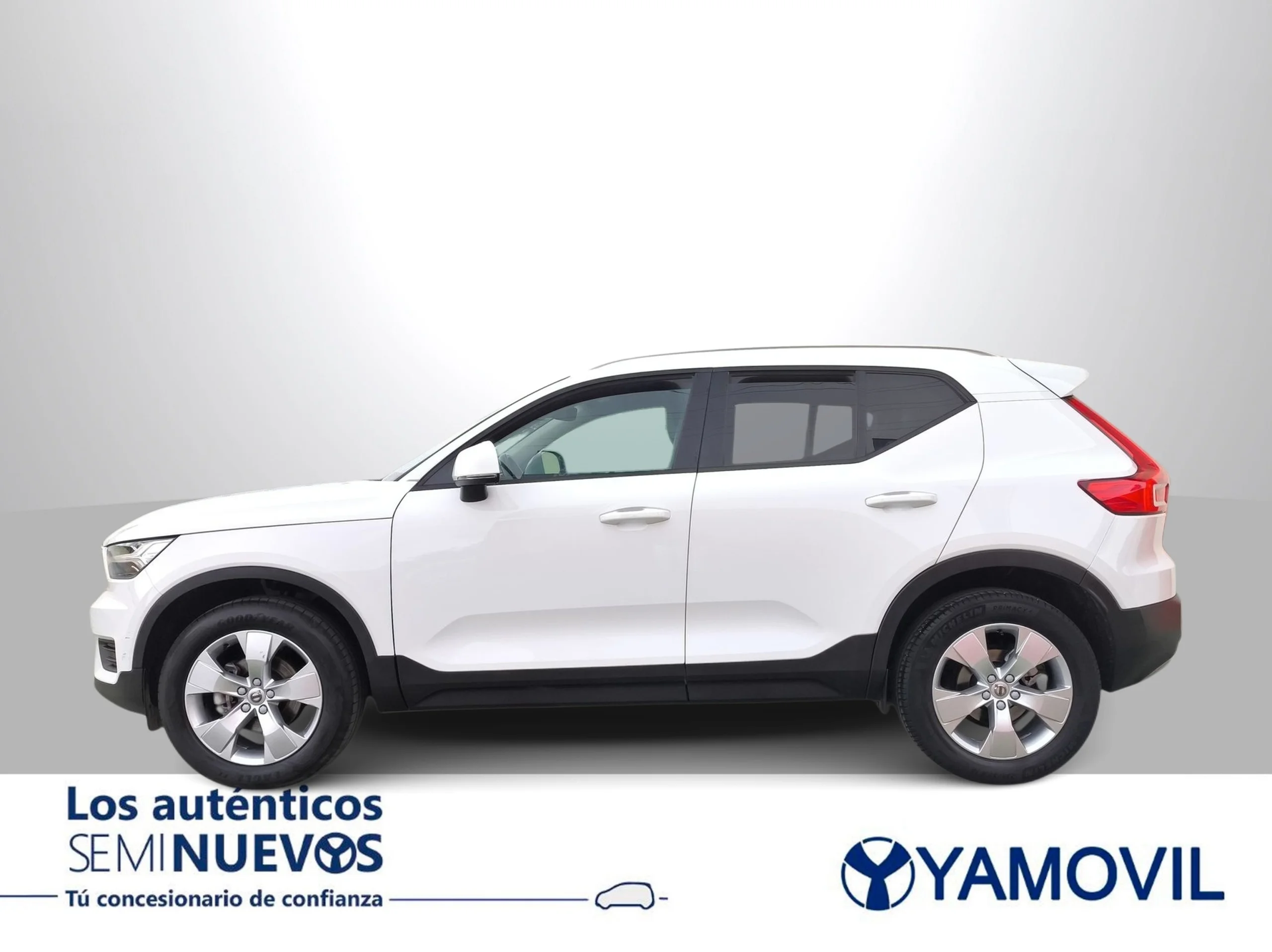 Volvo XC40 T3 Momentum 115 kW (156 CV) - Foto 2