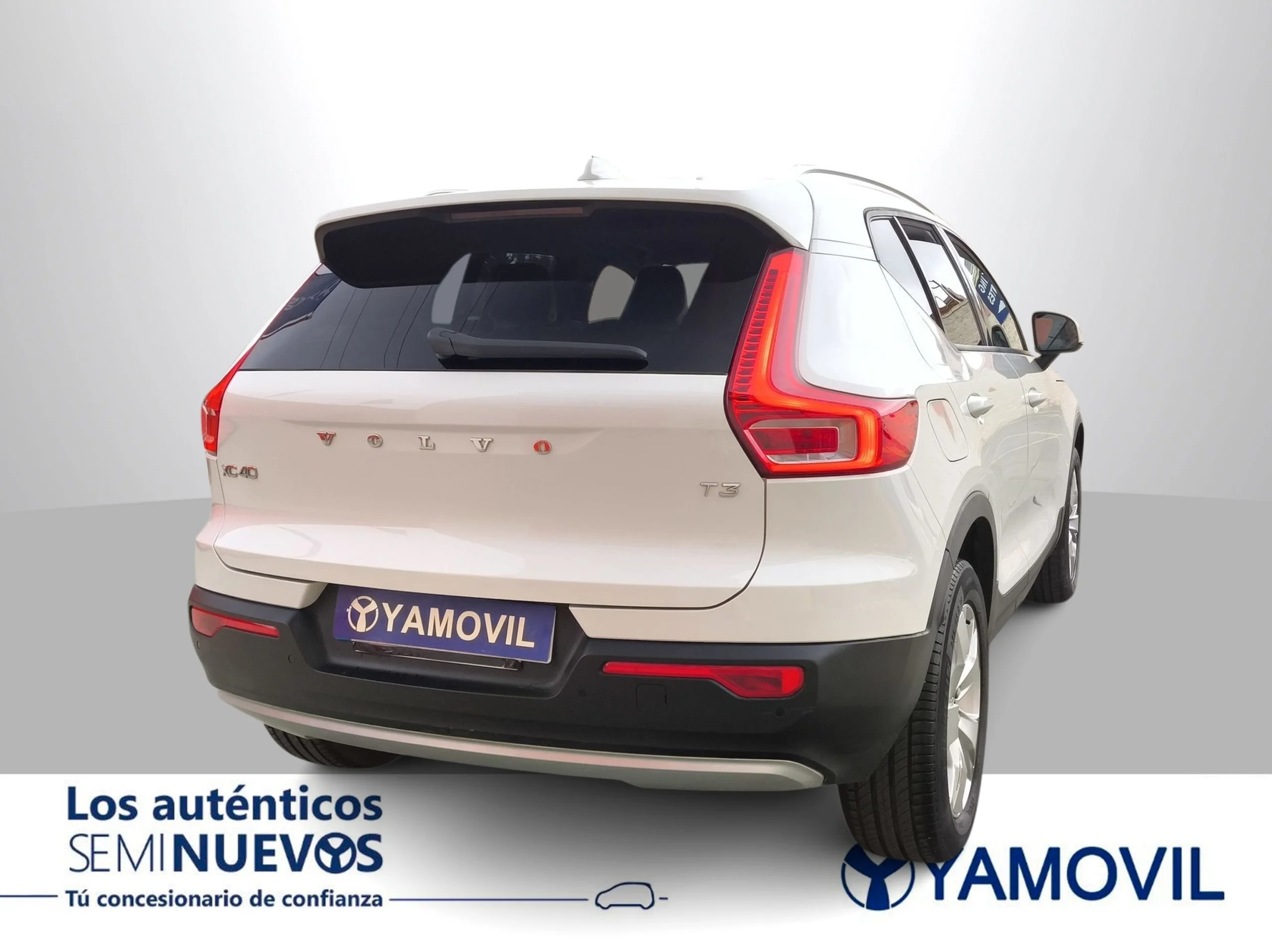 Volvo XC40 T3 Momentum 115 kW (156 CV) - Foto 4