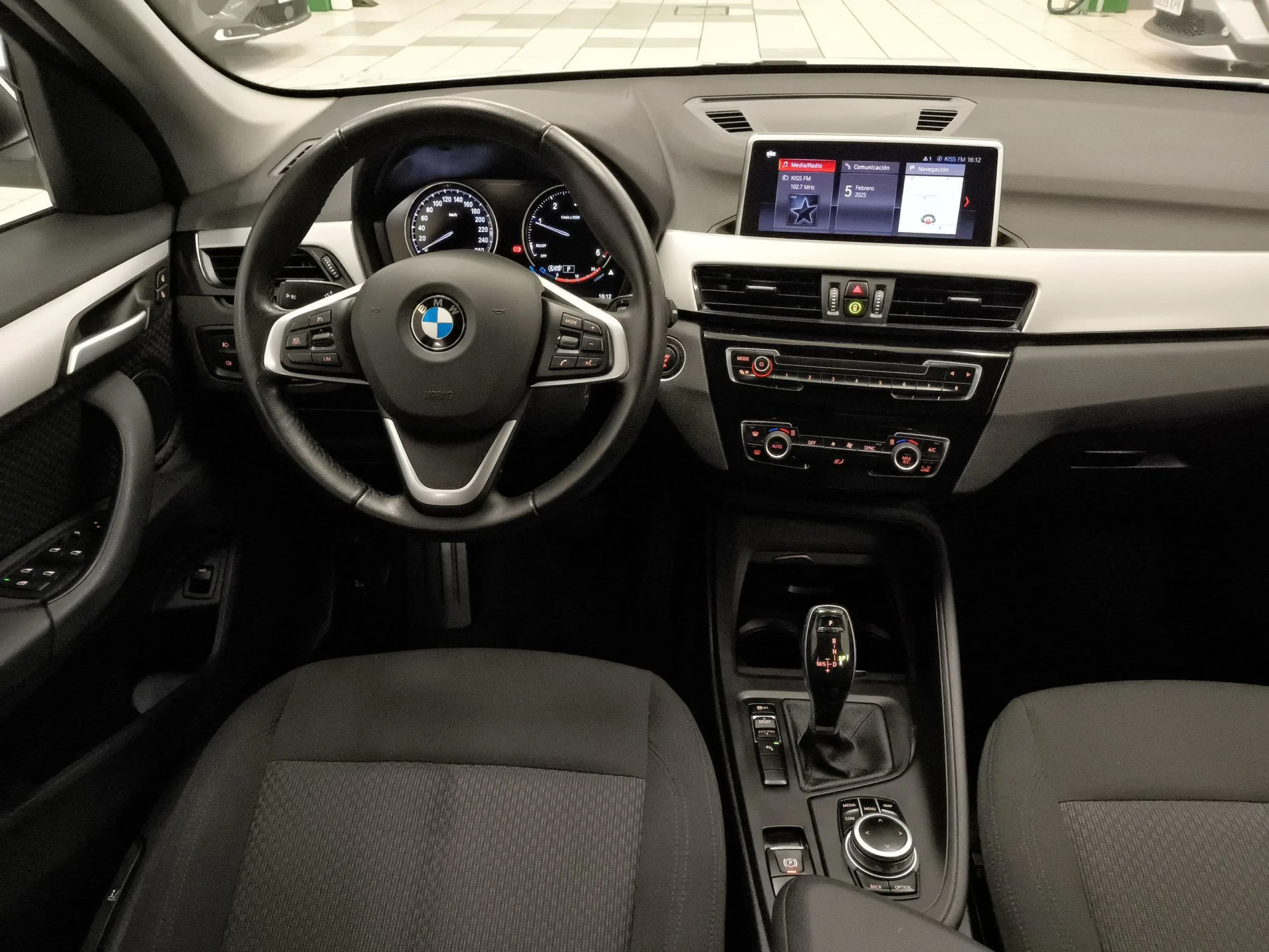 BMW X1 sDrive18d 110 kW (150 CV) - Foto 17