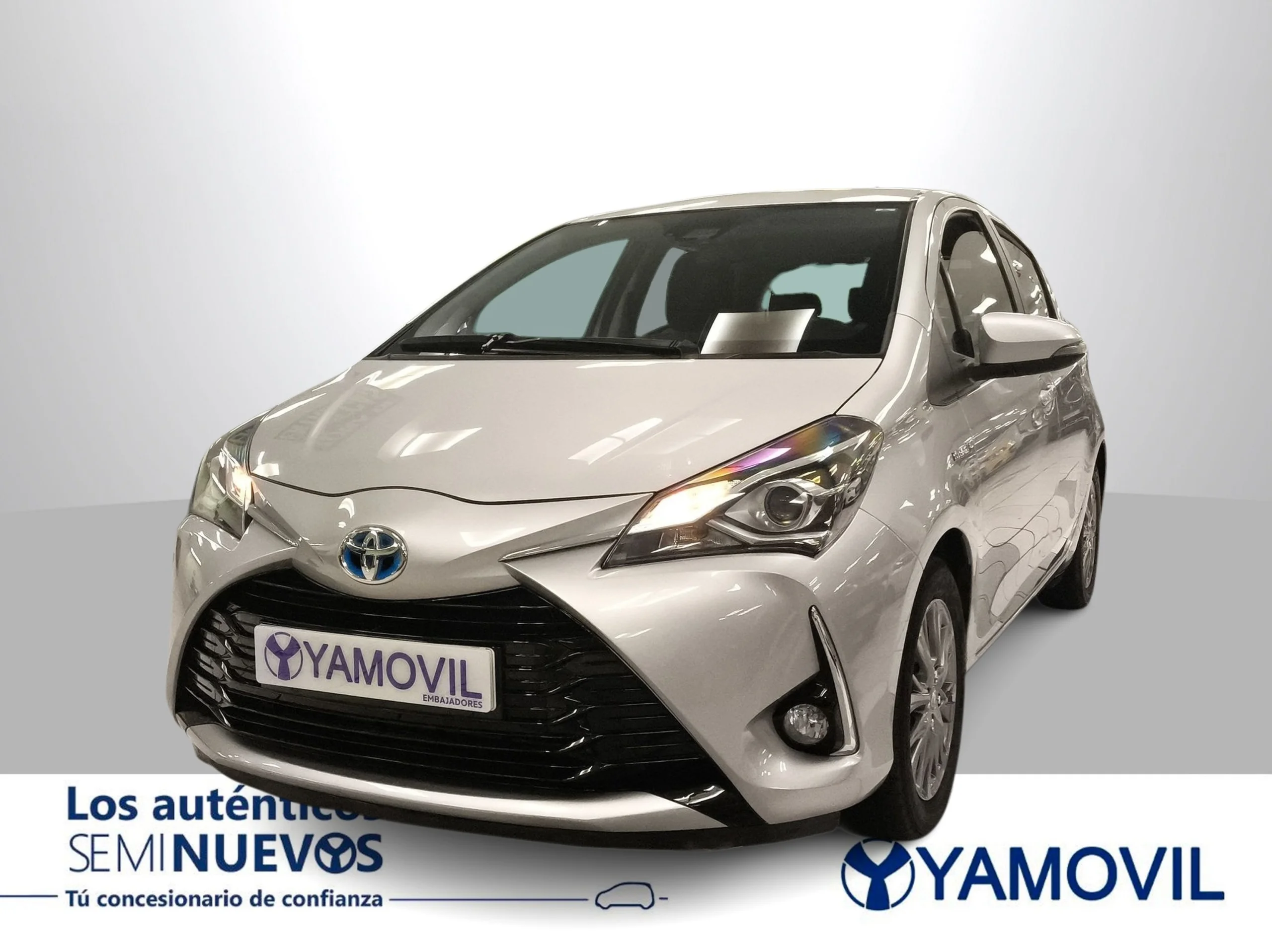 Toyota Yaris 1.5 100H Active Tech 74 kW (100 CV) - Foto 3