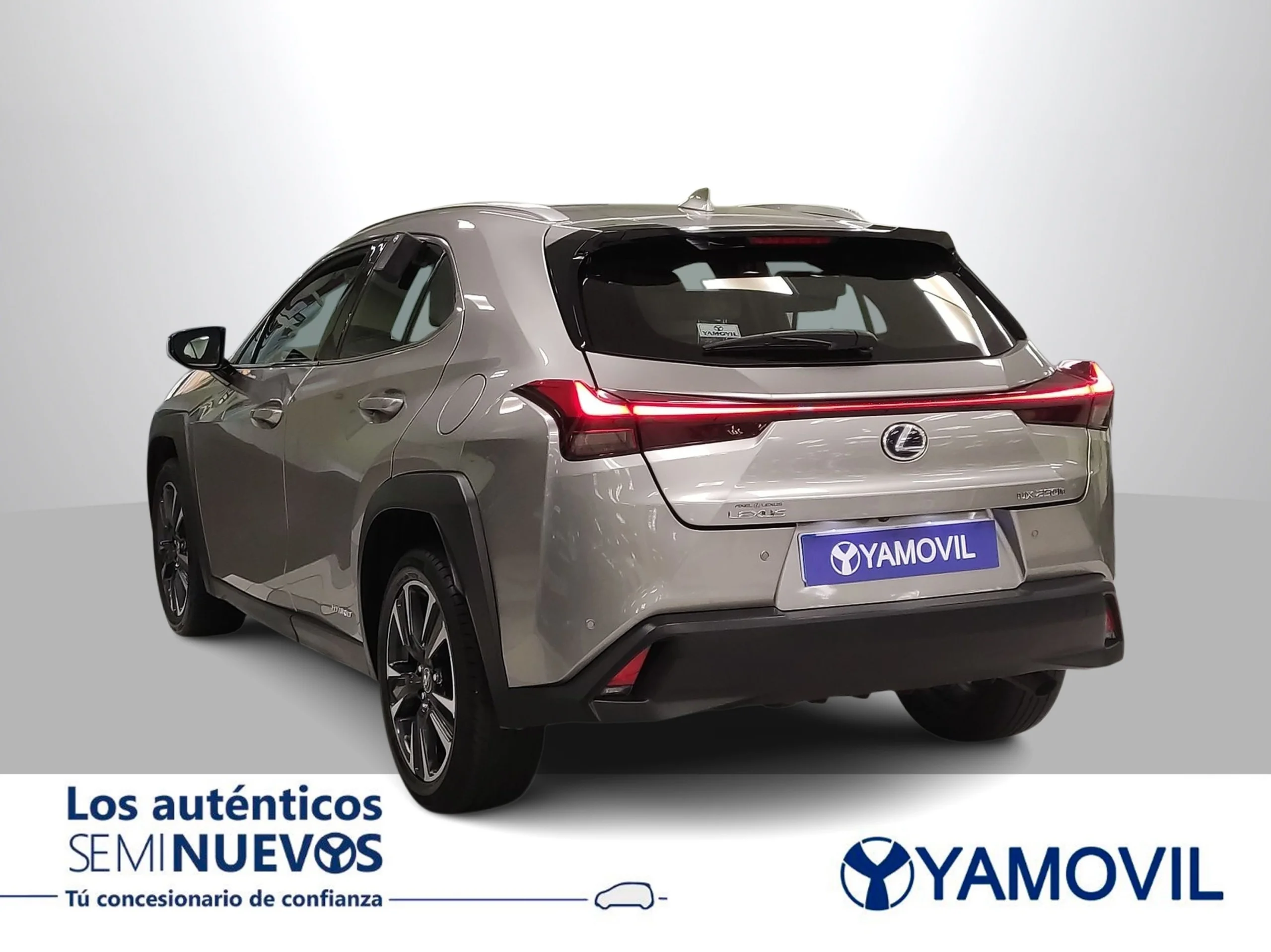 Lexus Ux 250h Premium 135 kW (184 CV) - Foto 3