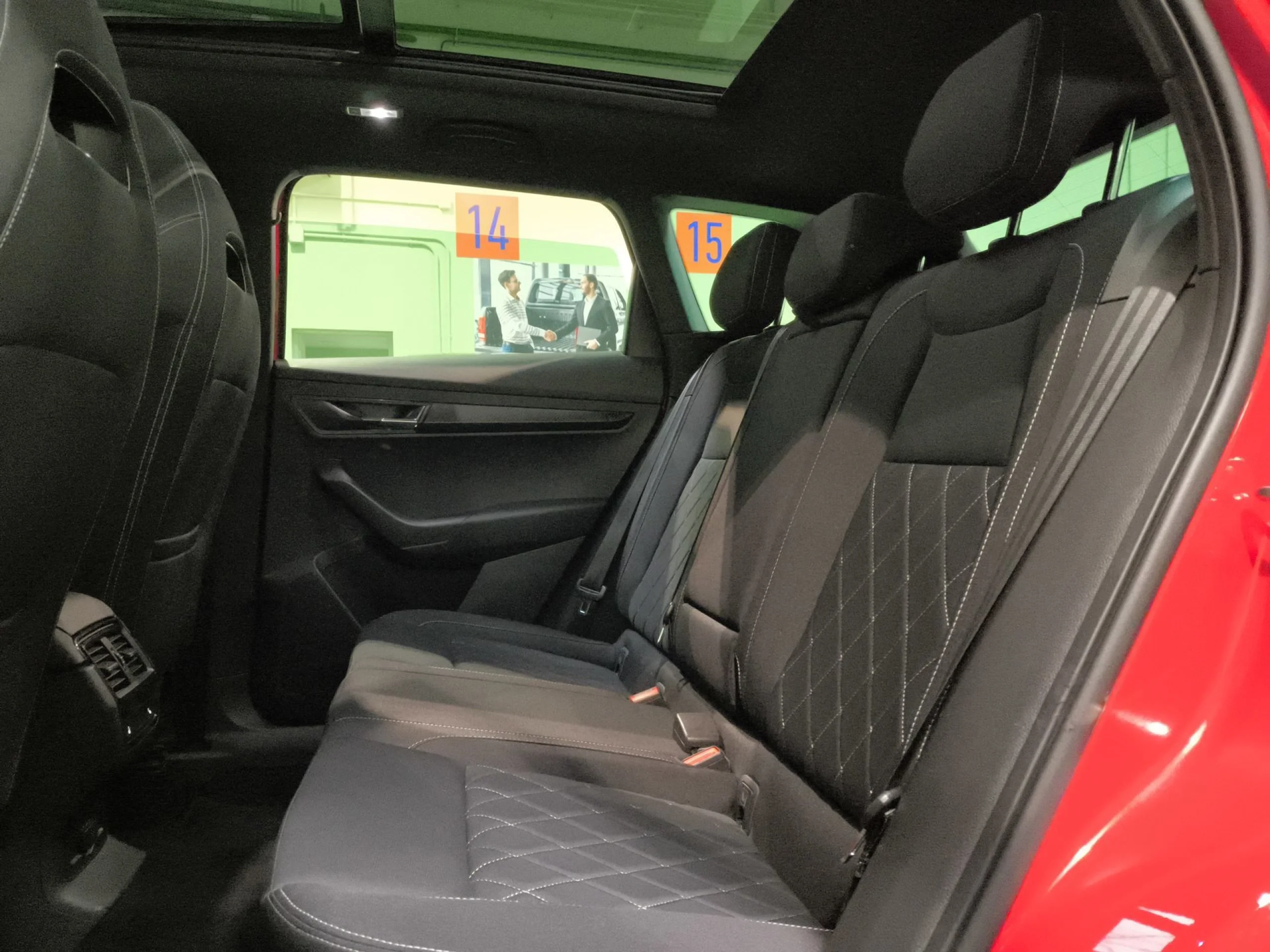 Skoda Karoq 1.5 TSI ACT Sportline 110 kW (150 CV) - Foto 20