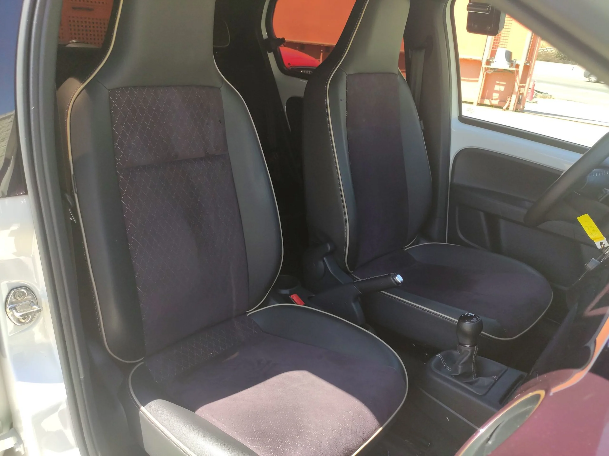 Seat Mii 1.0 Cosmopolitan 55 kW (75 CV) - Foto 20