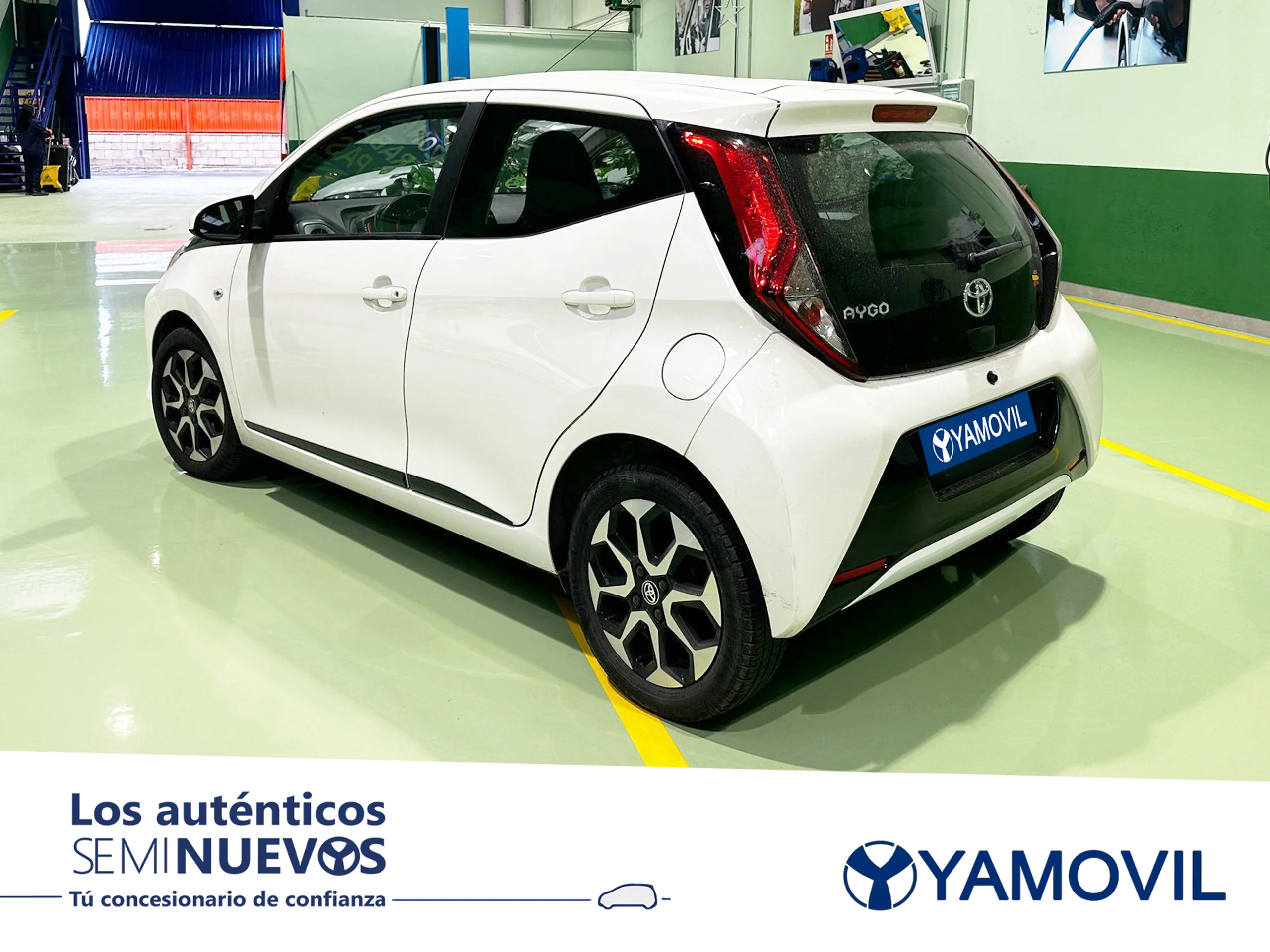 Toyota Aygo 1.0 70 x-play 53 kW (72 CV) - Foto 4