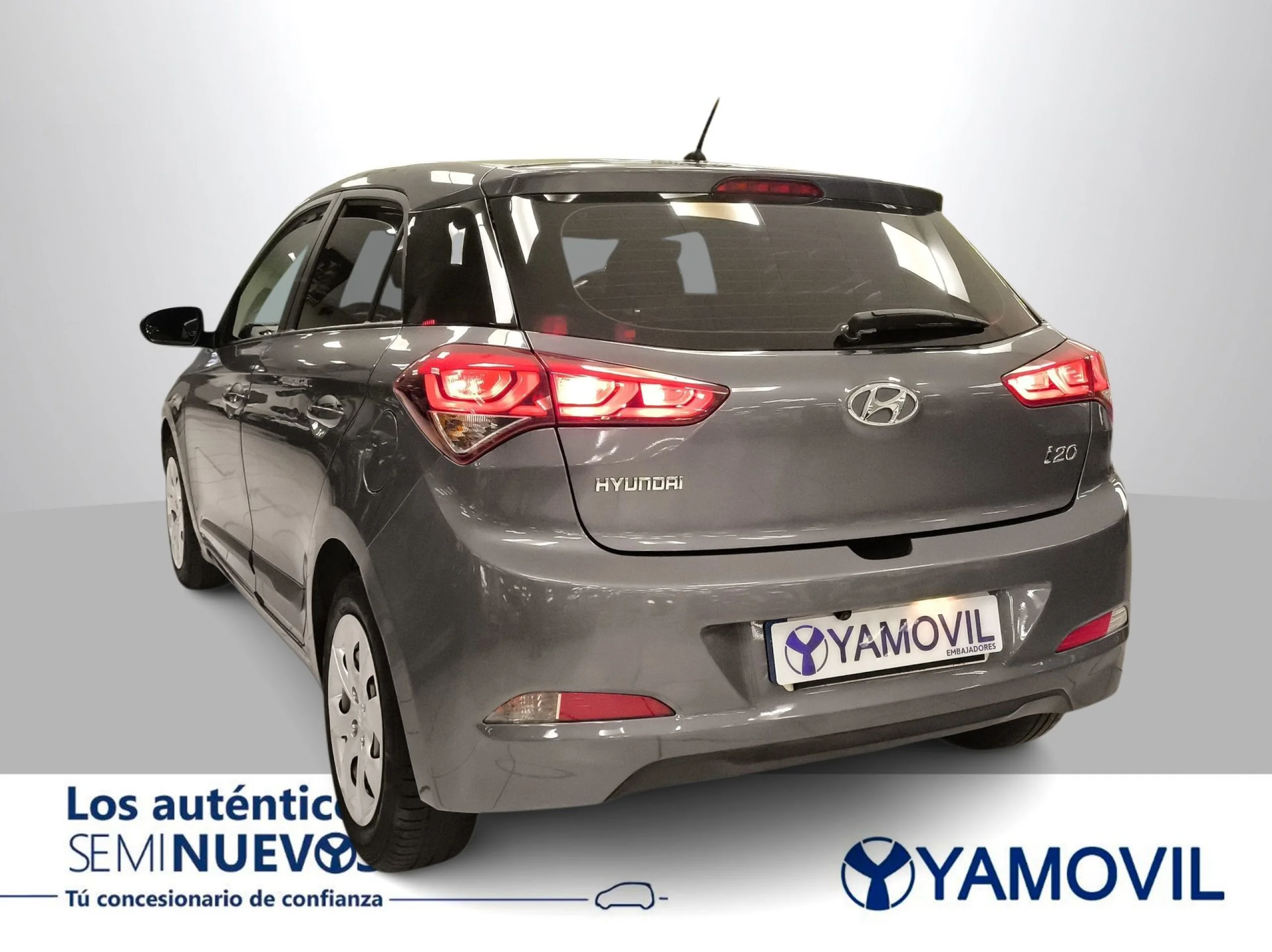 Hyundai I20 1.2 MPI Essence 62 kW (84 CV) - Foto 3