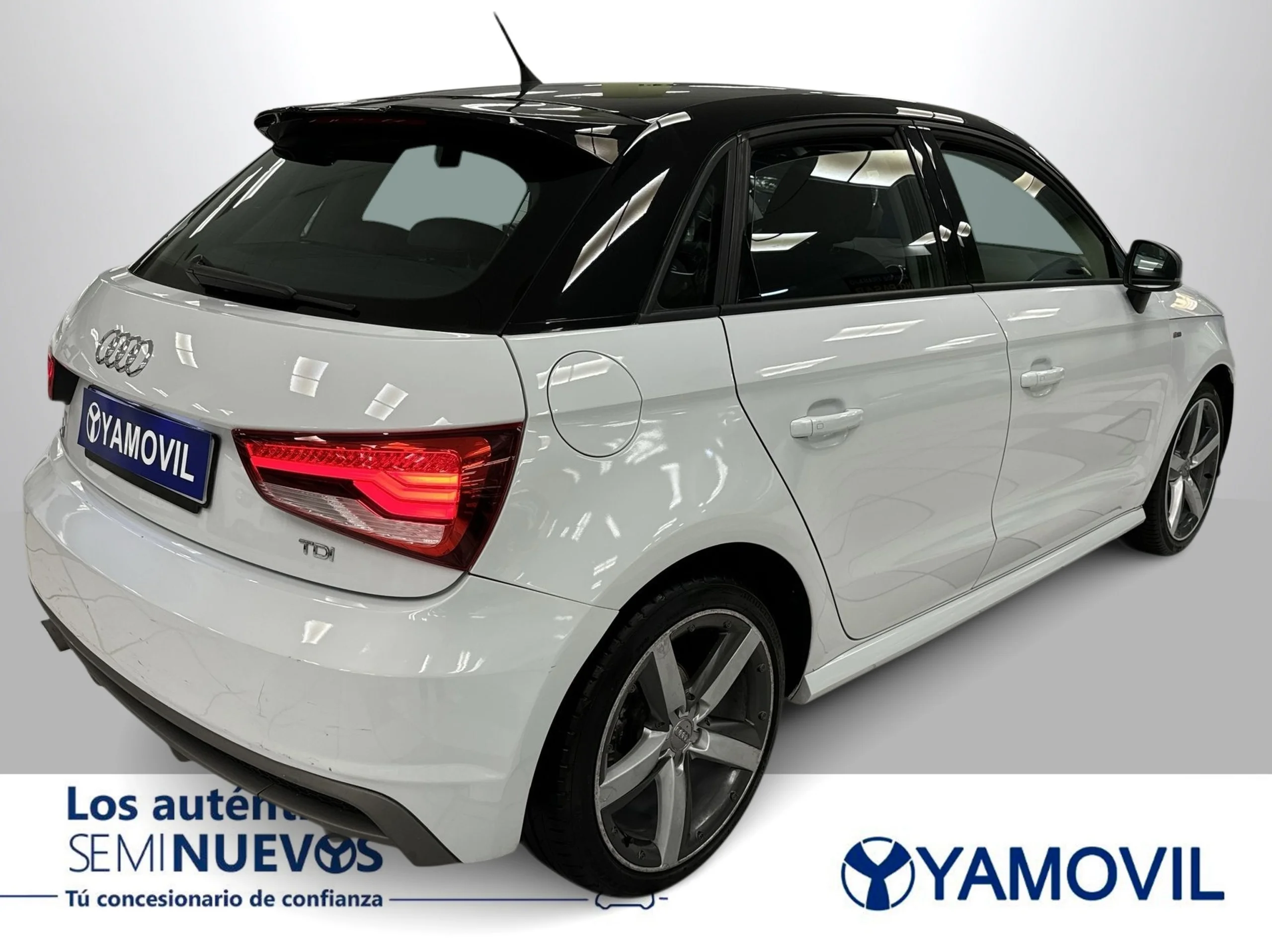 Audi A1 Sportback Adrenalin 1.4 TDI 66 kW (90 CV) S tronic - Foto 6