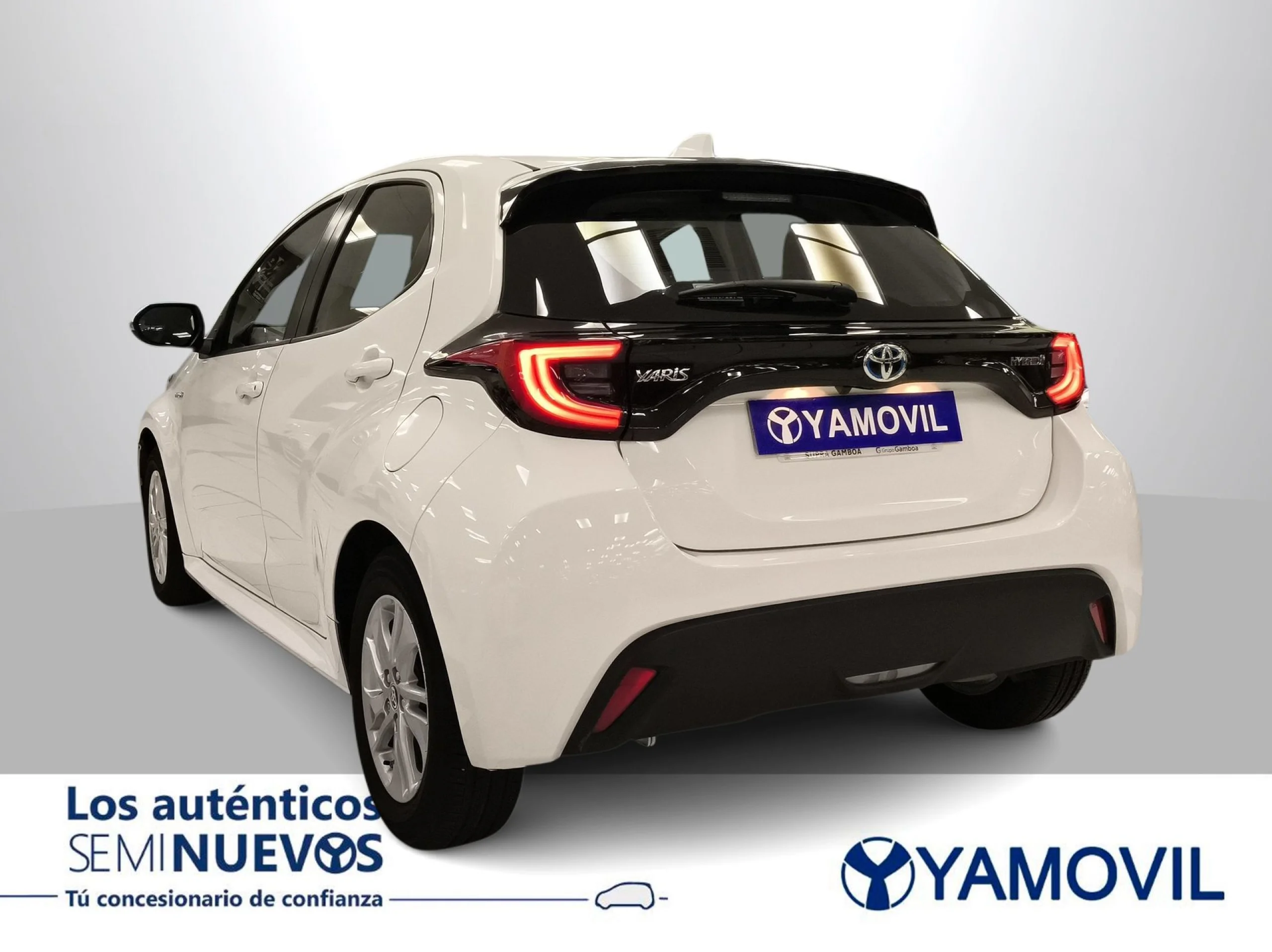 Toyota Yaris 120H Active Tech 85 kW (116 CV) - Foto 3