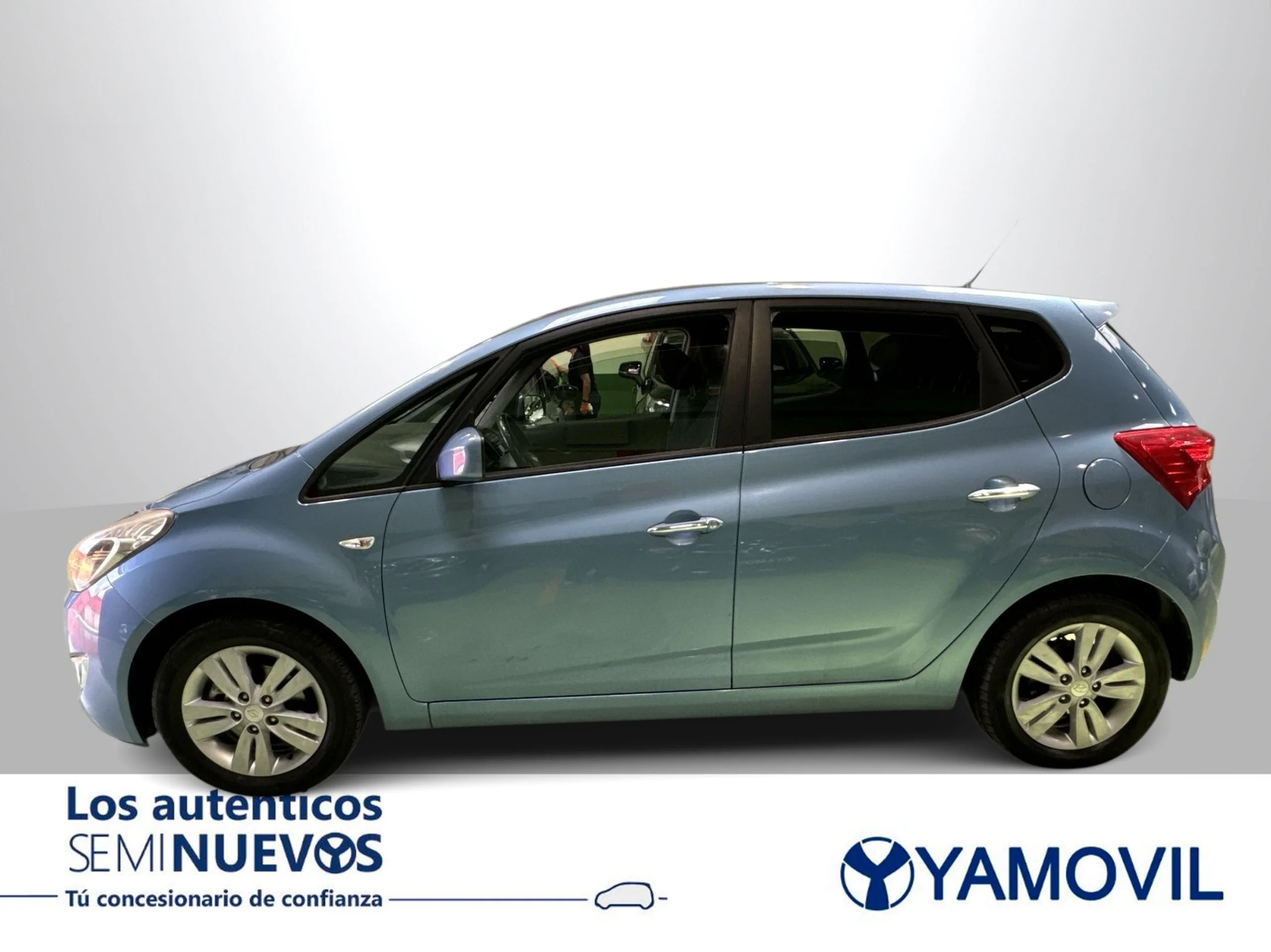 Hyundai Ix20 1.4 CVVT Classic 66 kW (90 CV) - Foto 4