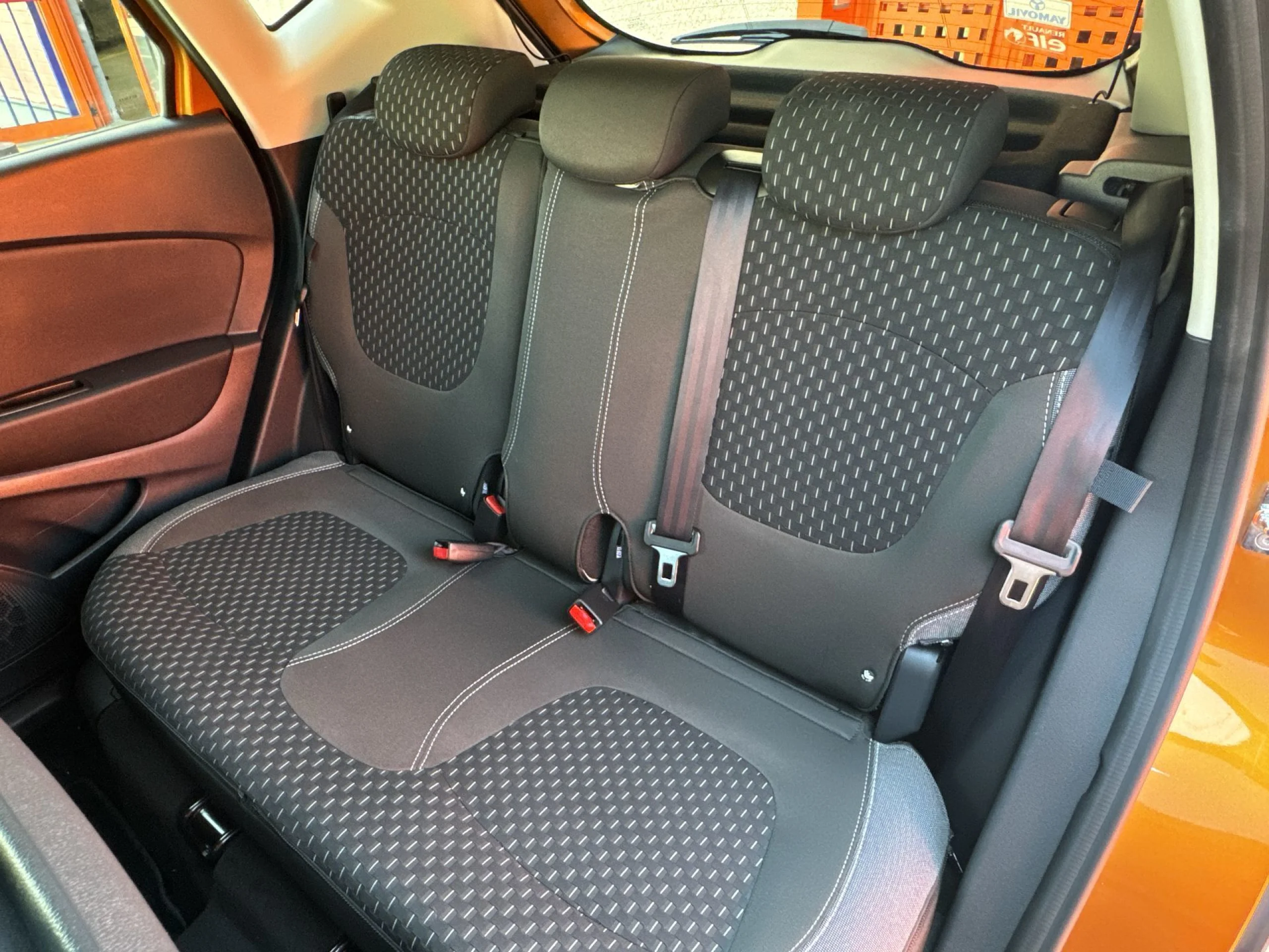 Renault Captur Zen dCi 66 kW (90 CV) - Foto 18