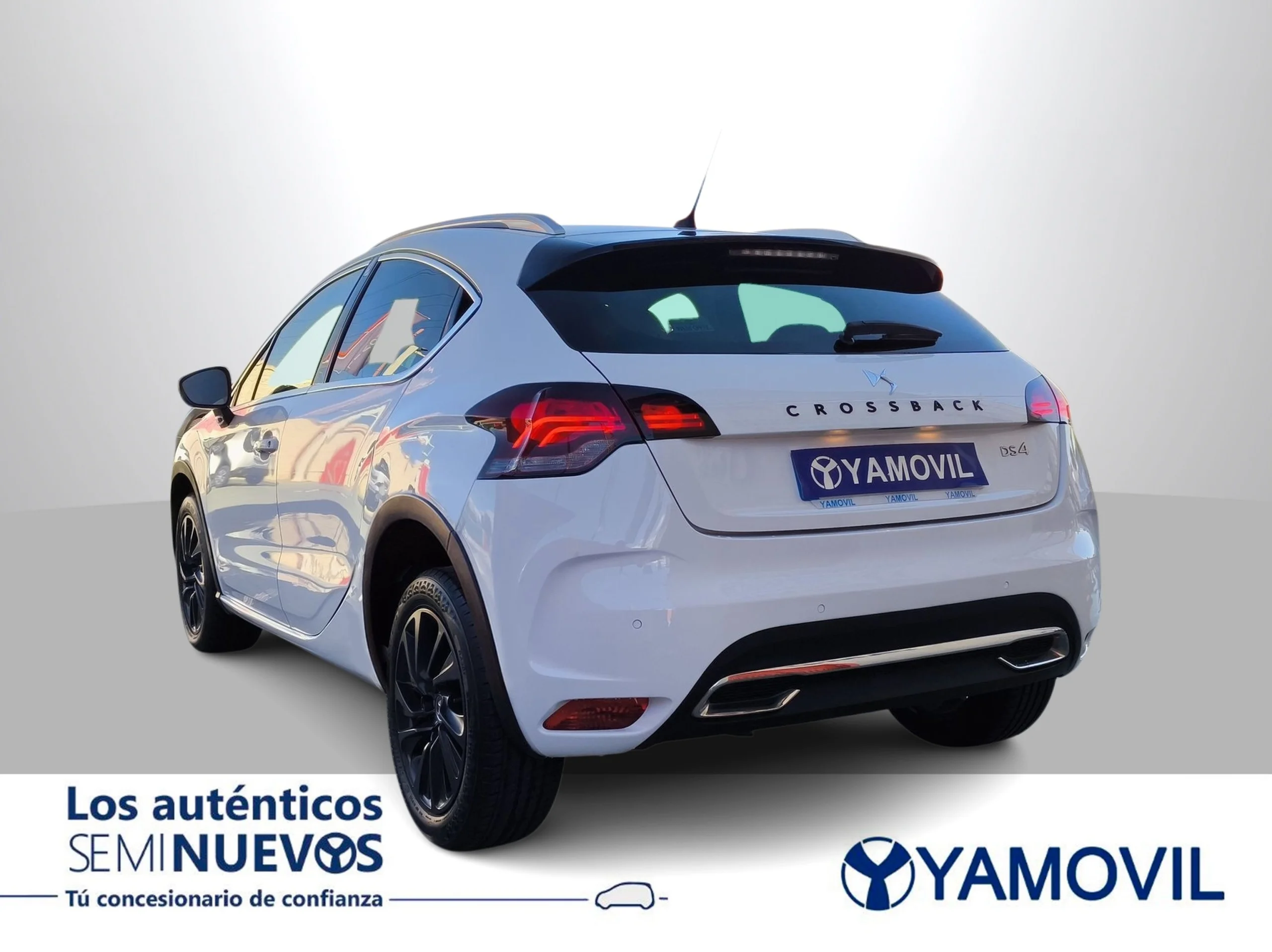 DS DS 4 Crossback 1.2 PureTech SANDS Style 96 kW (131 CV) - Foto 4