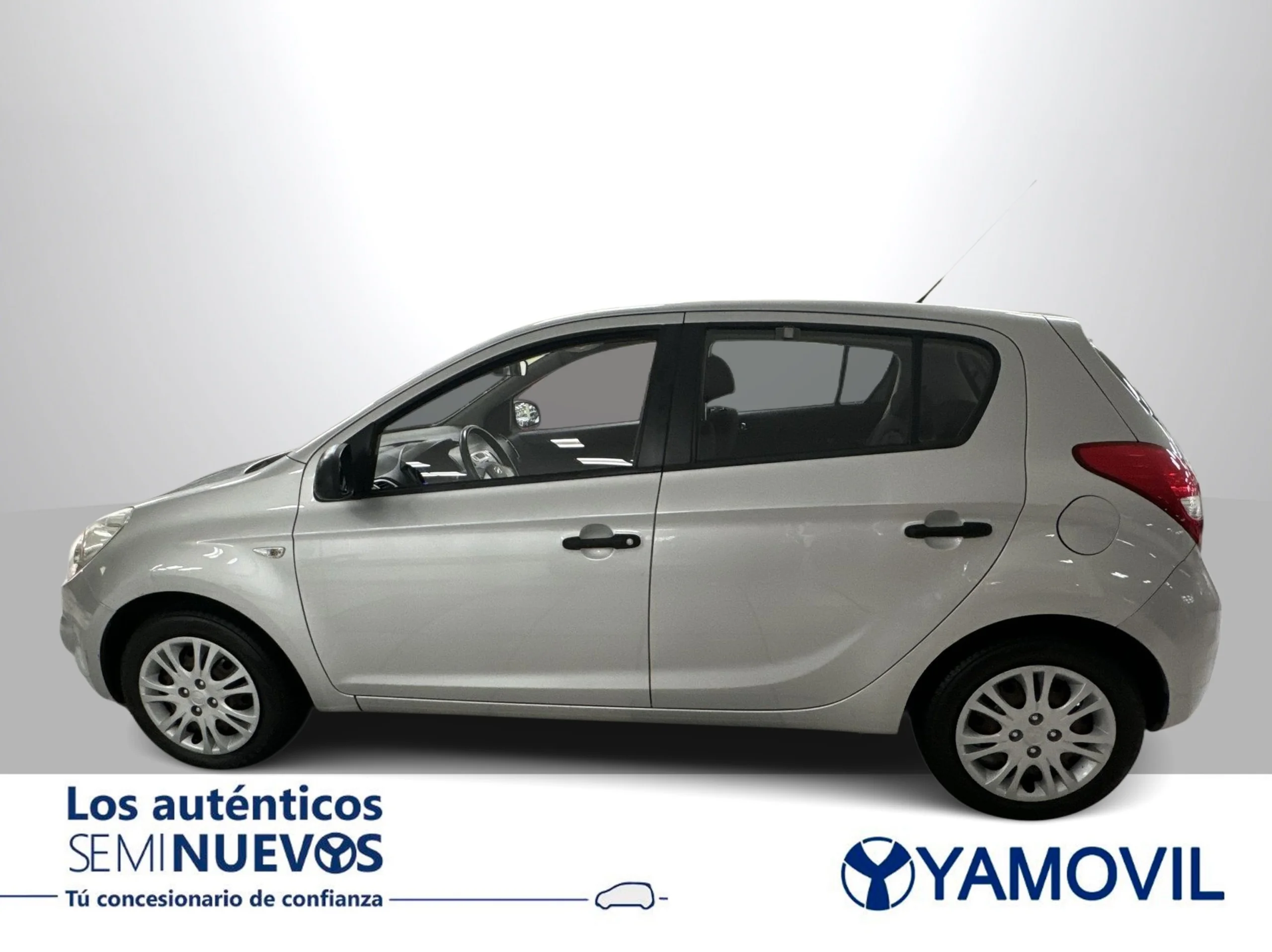 Hyundai I20 1.4 Comfort 74 kW (100 CV) - Foto 4