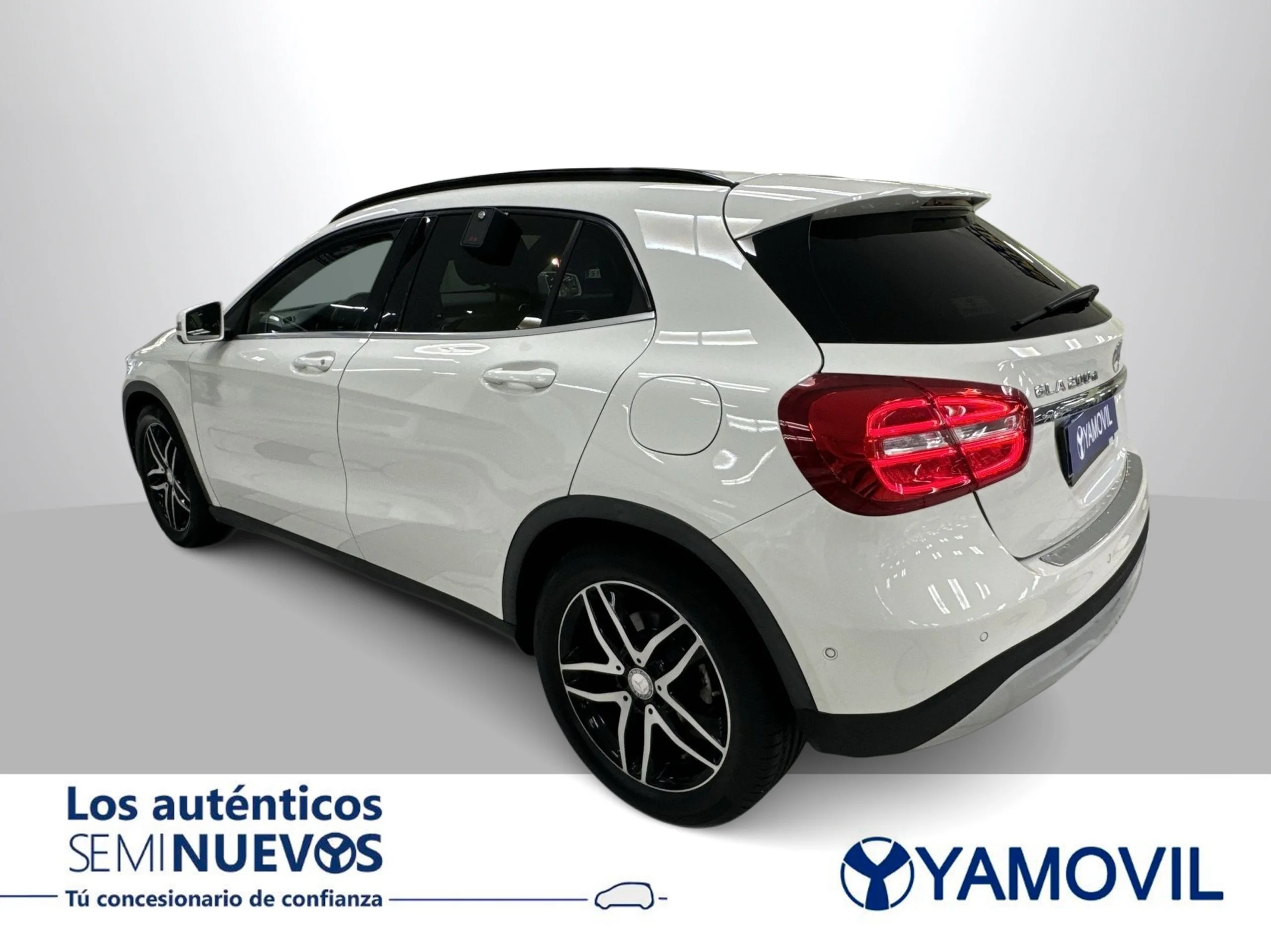 Mercedes-Benz Clase GLA GLA 200 d Urban 100 kW (136 CV) - Foto 3