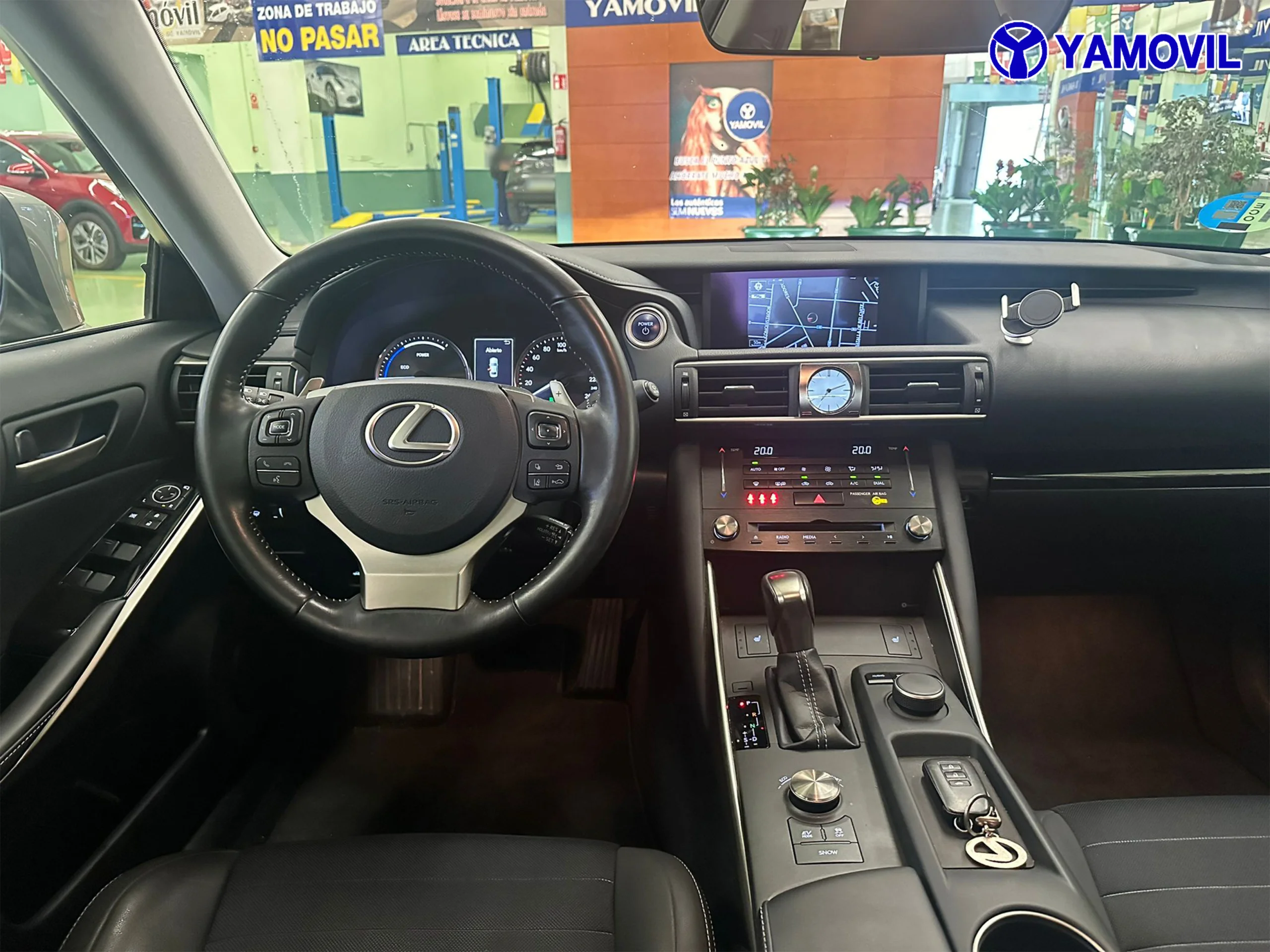 Lexus IS 300h Executive 164 kW (223 CV) - Foto 5